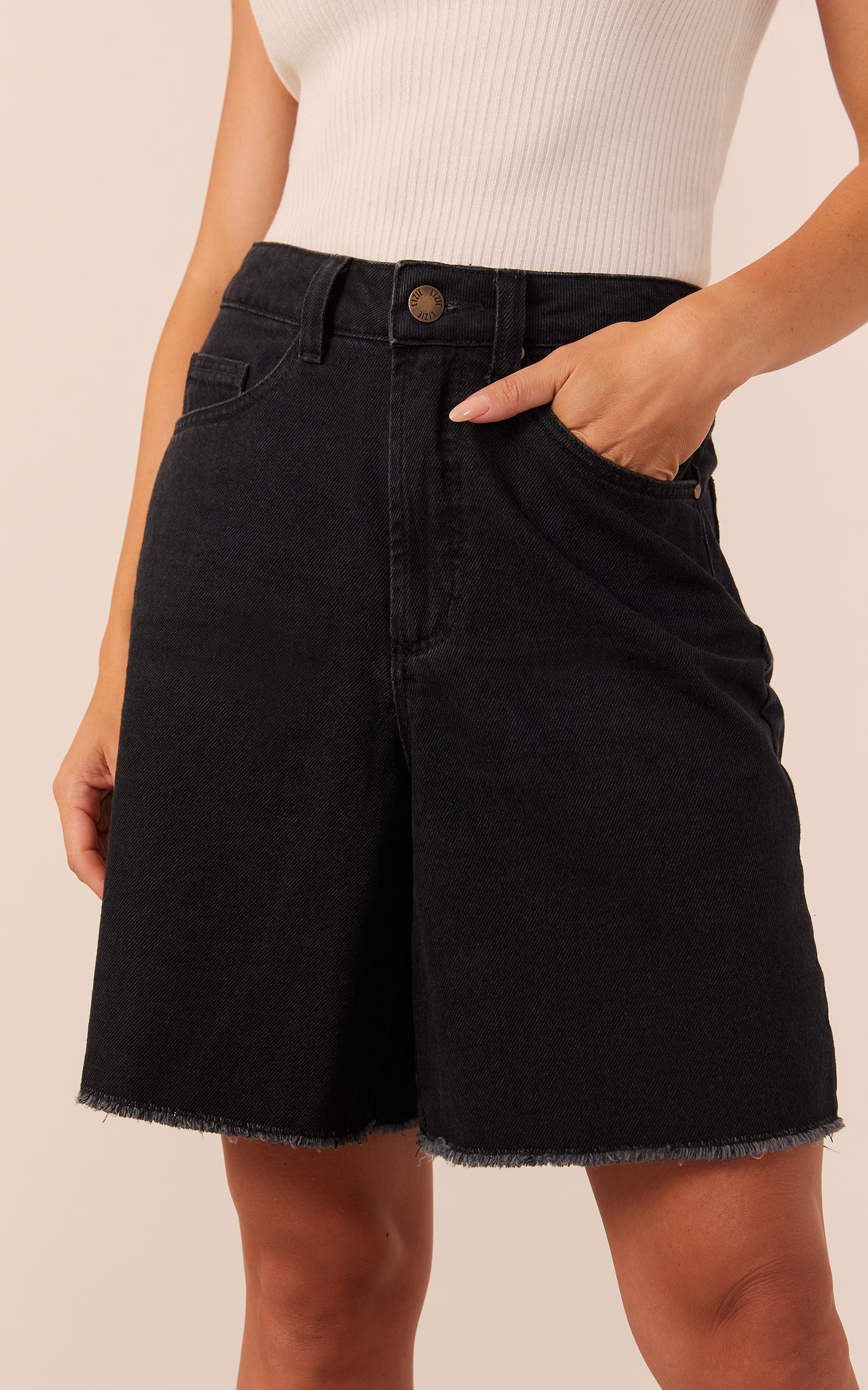 Bermuda Jeans Preto