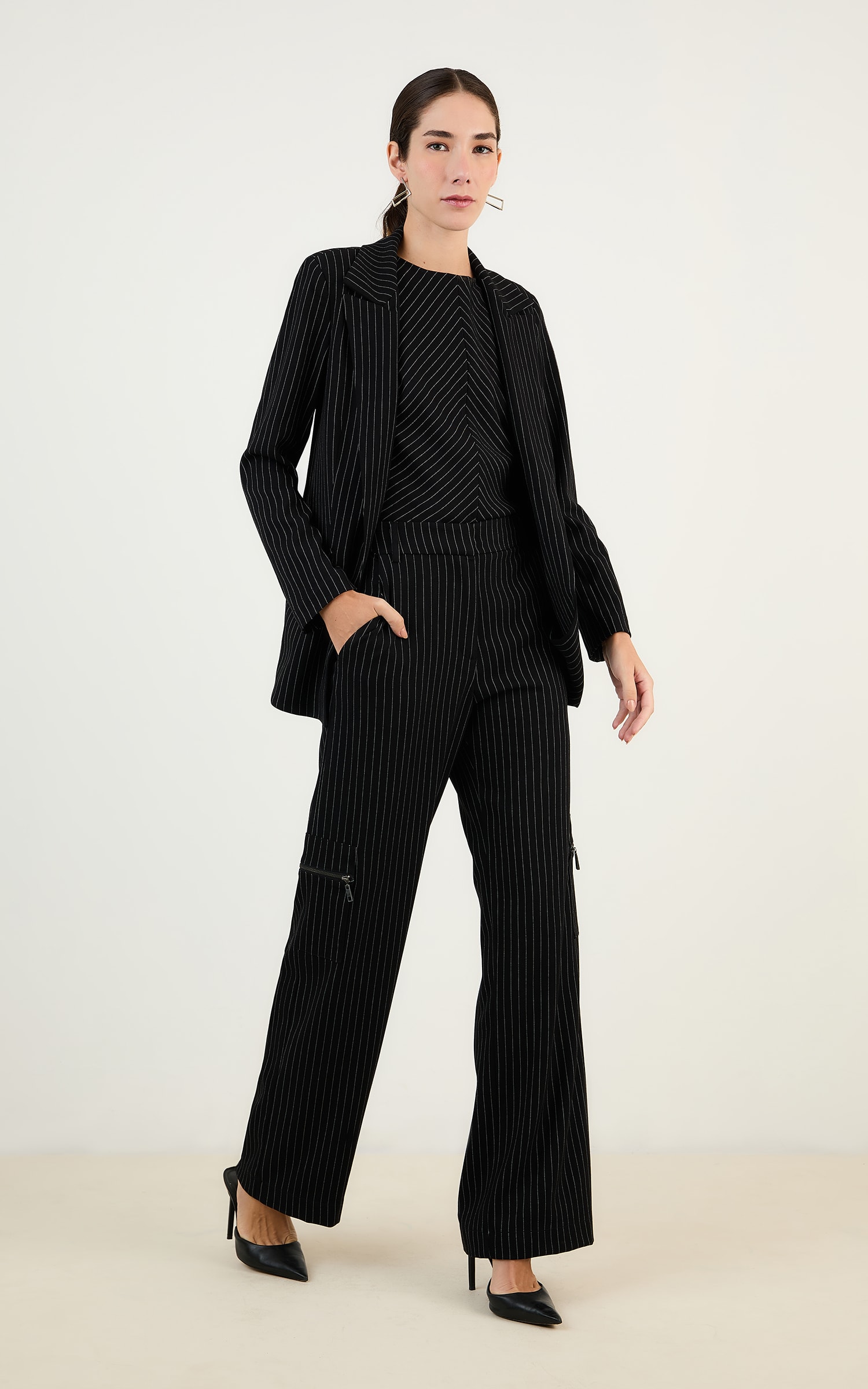 Blazer Artico Lapelas Preto