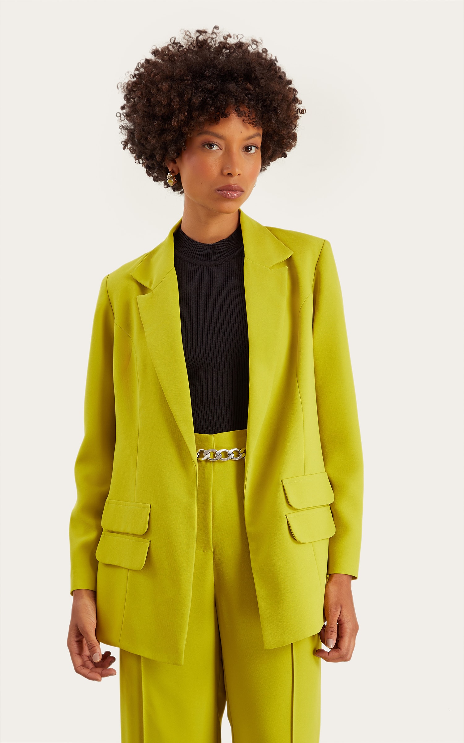 Blazer Living Detalhe Lapela Verde Oliva