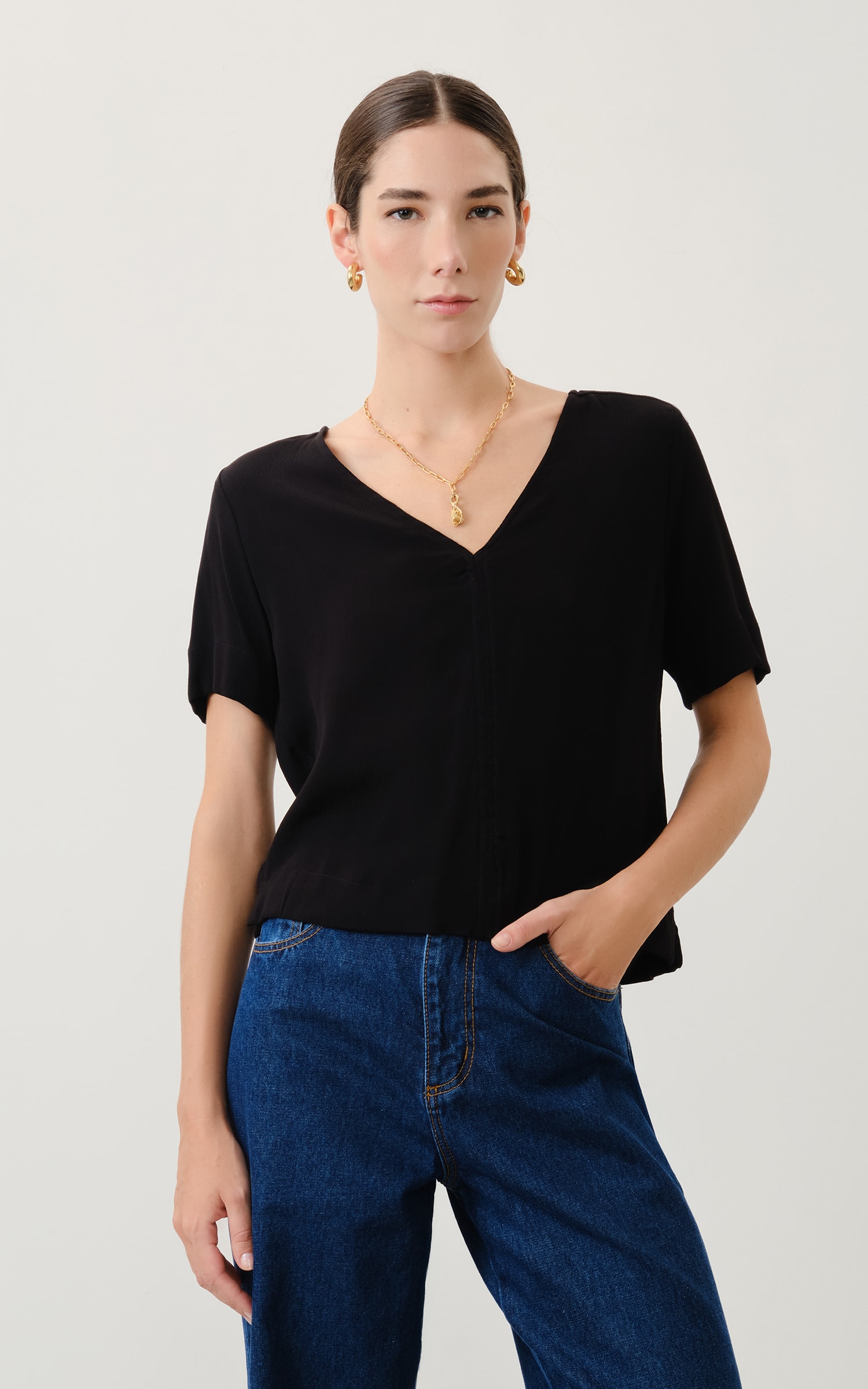 Blusa a Fio River Preto