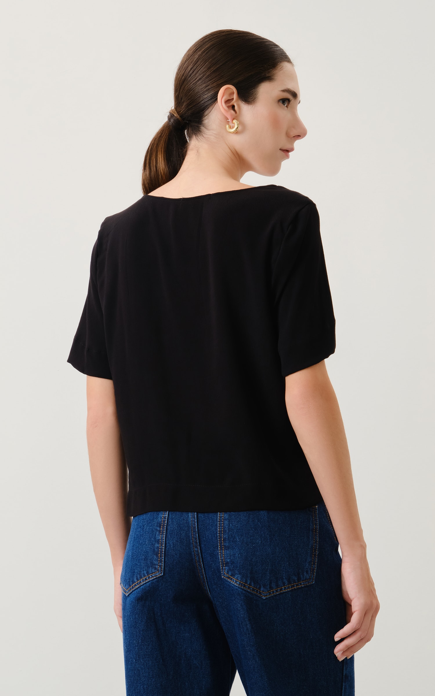 Blusa a Fio River Preto