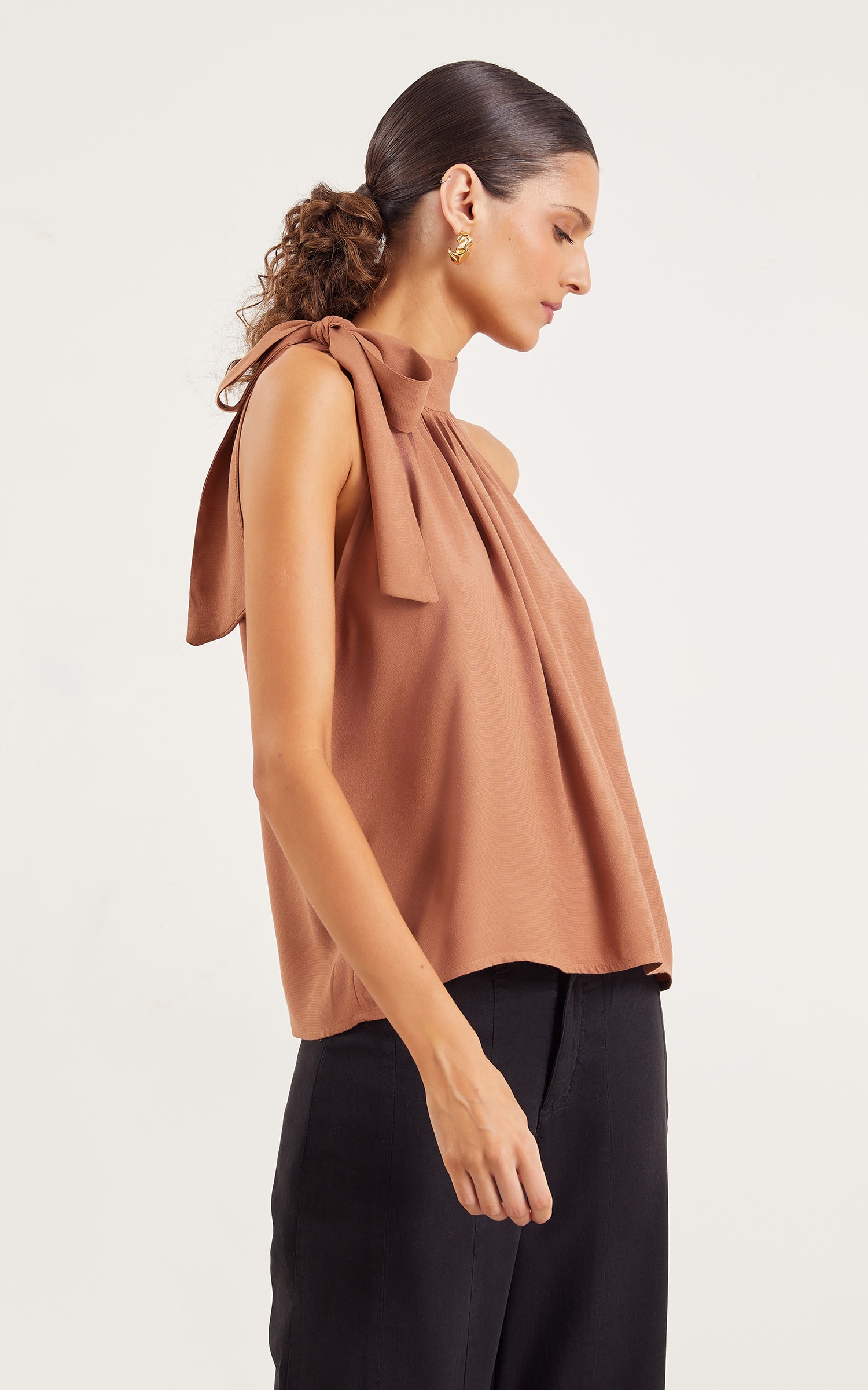 Blusa Amarração Flora Amendoa