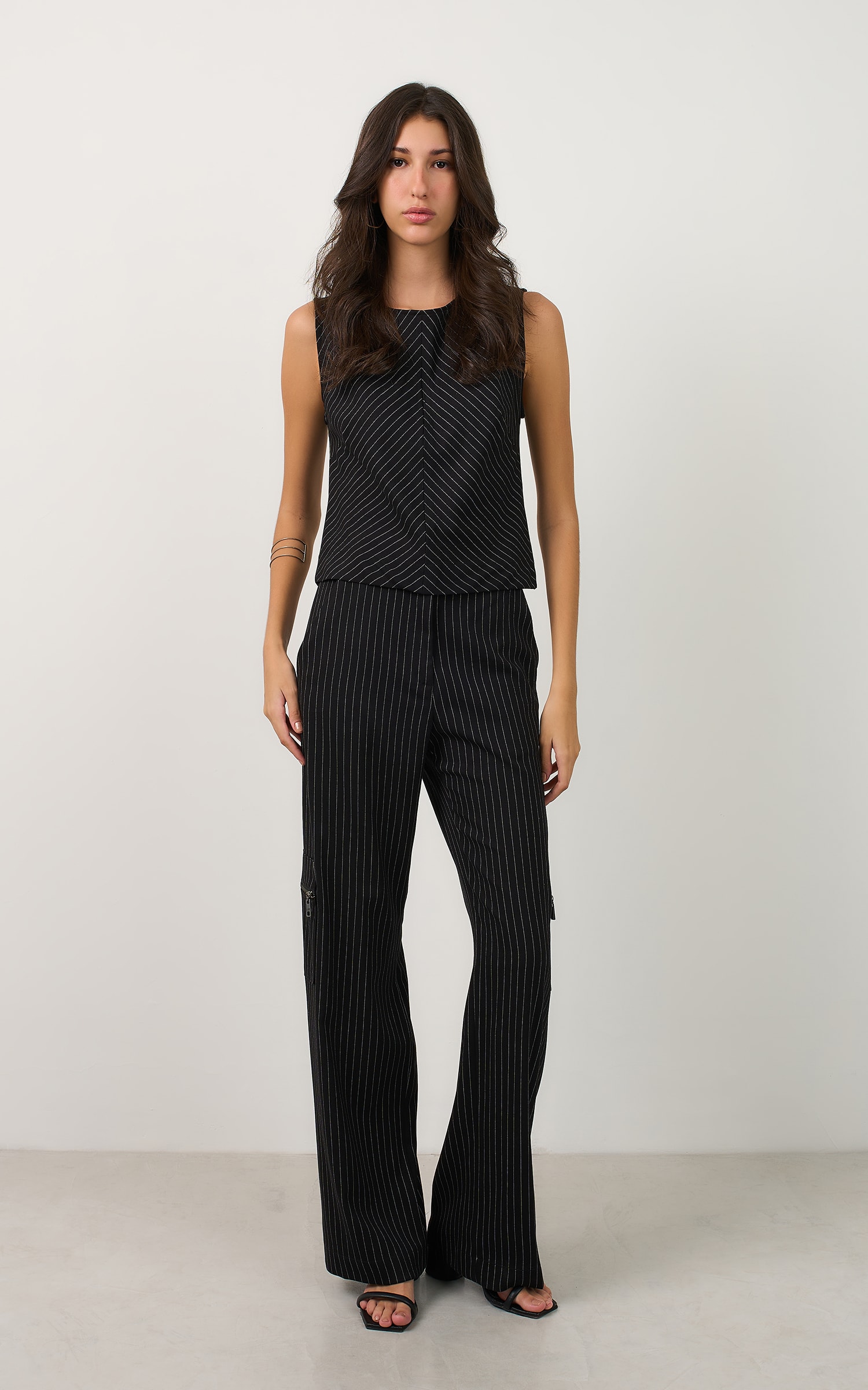 Blusa Artico Detalhe Cosmos Preto