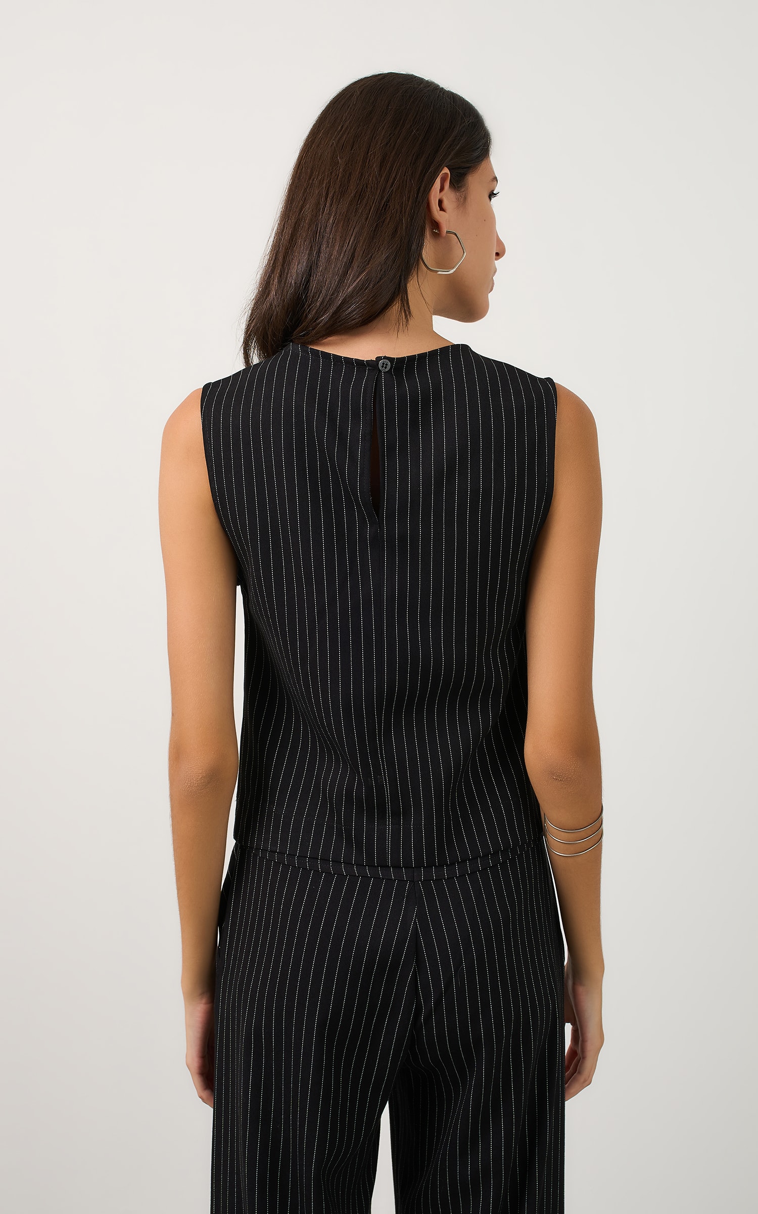 Blusa Artico Detalhe Cosmos Preto