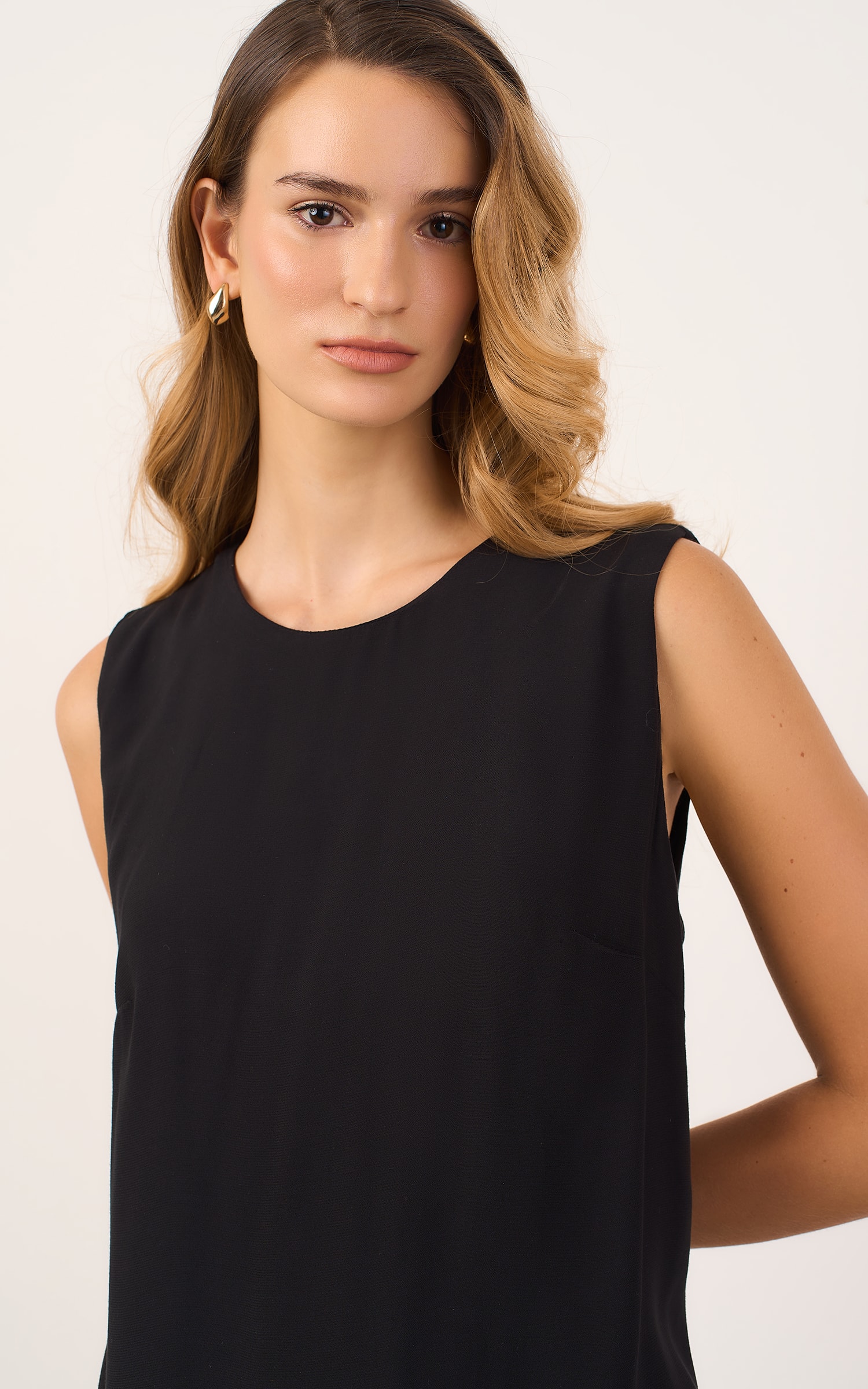 Blusa Assimetrica Modern Preto