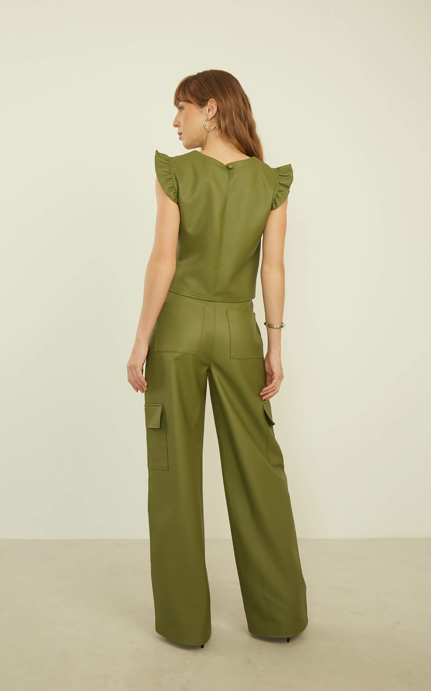 Blusa Babado Like Leather Verde Militar
