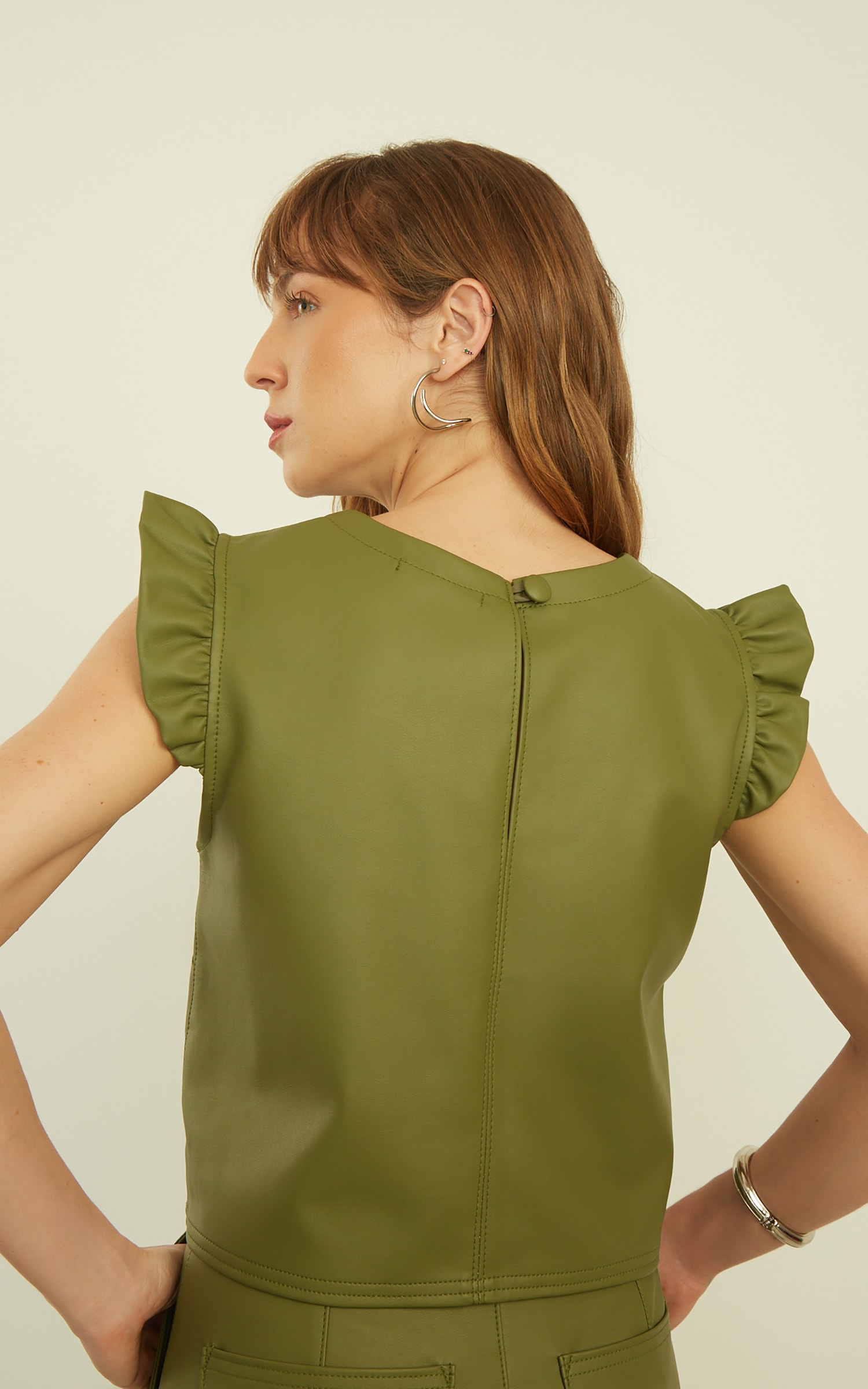 Blusa Babado Like Leather Verde Militar