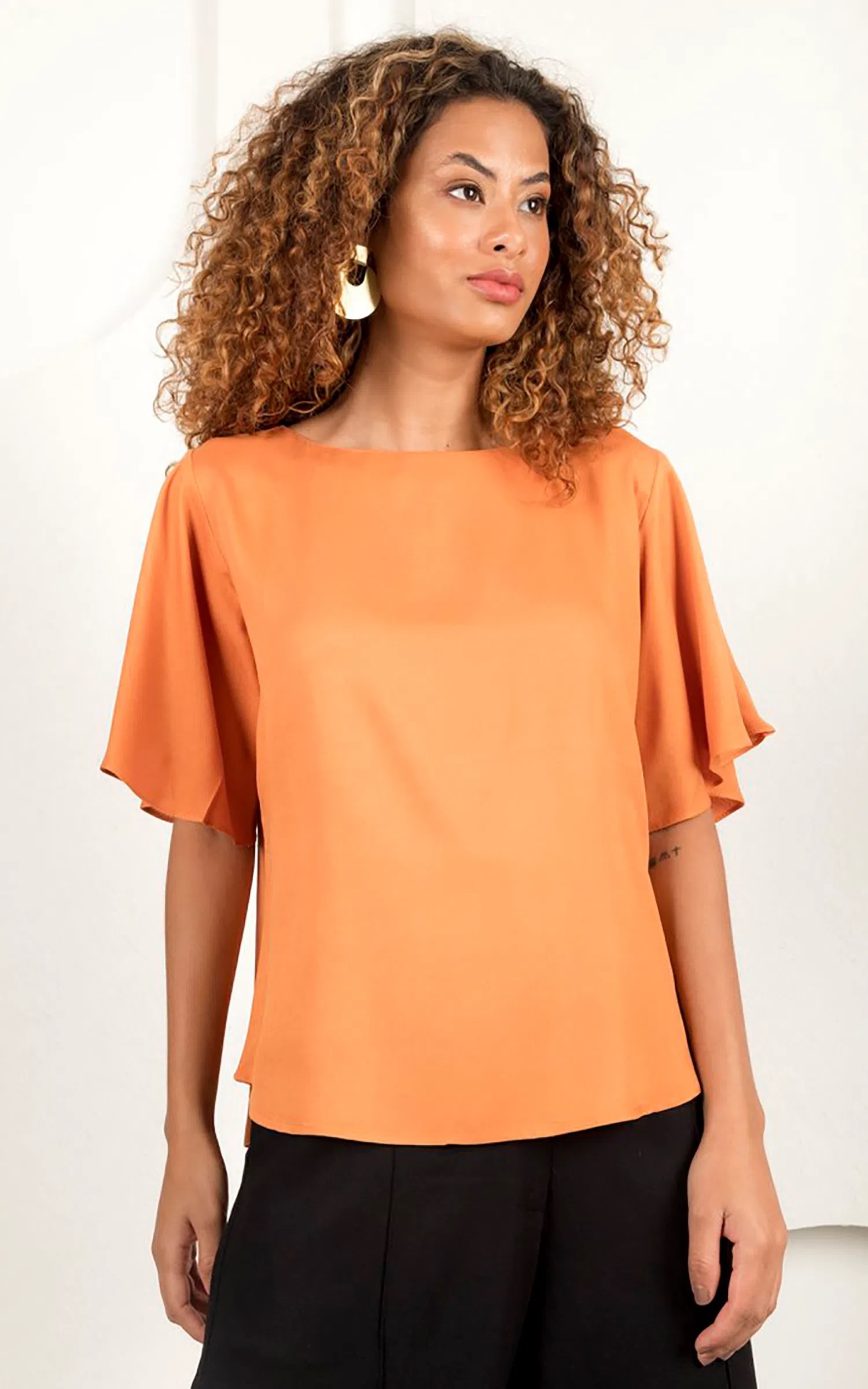 Blusa Babado Manga New Coral