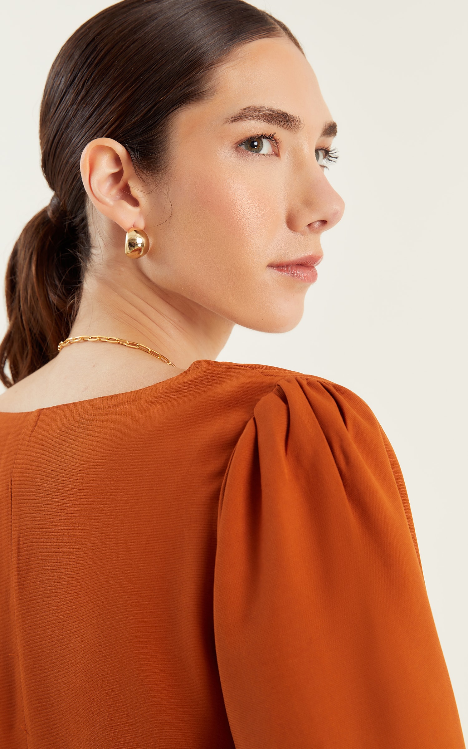 Blusa Basic Caramelo