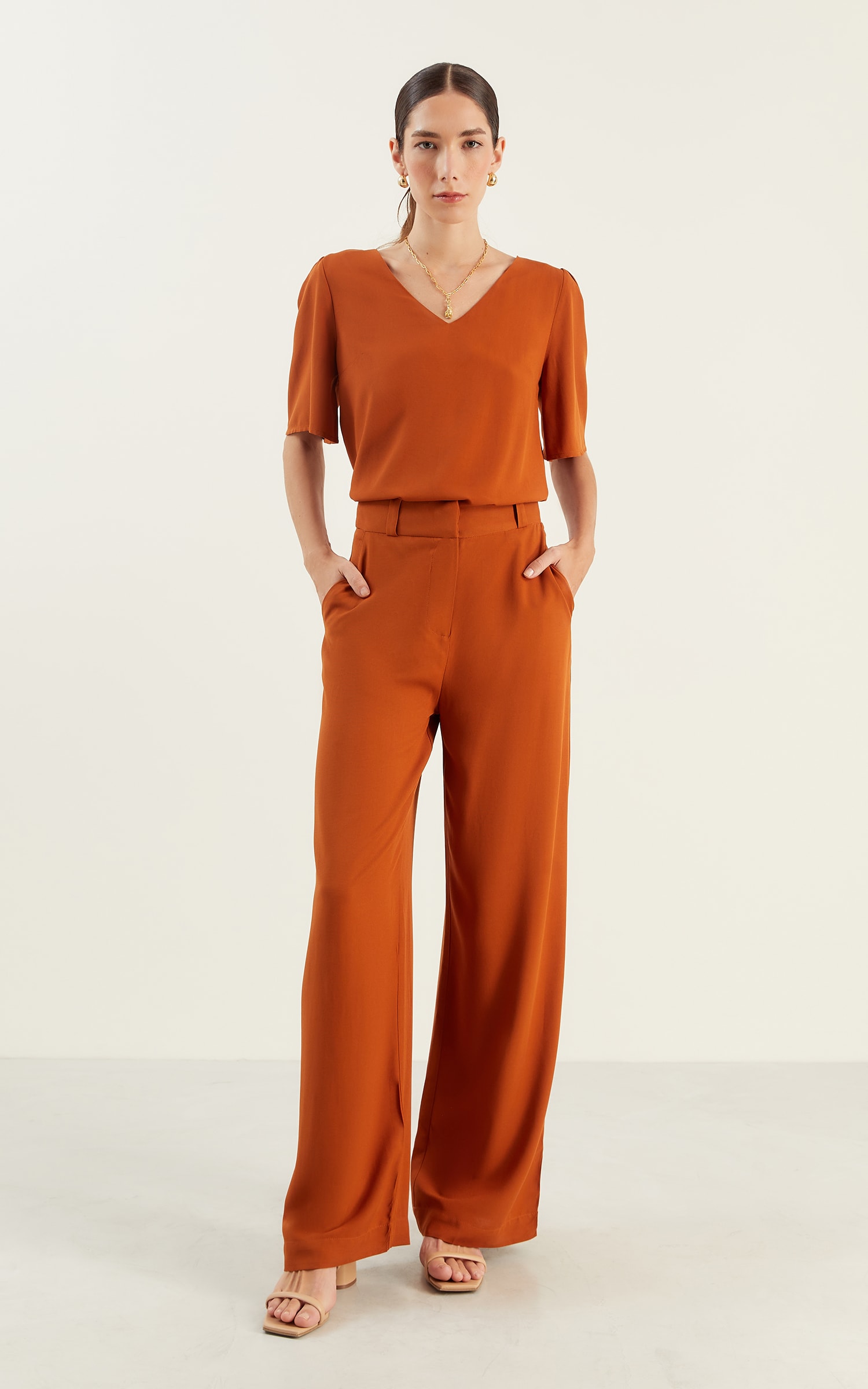 Blusa Basic Caramelo