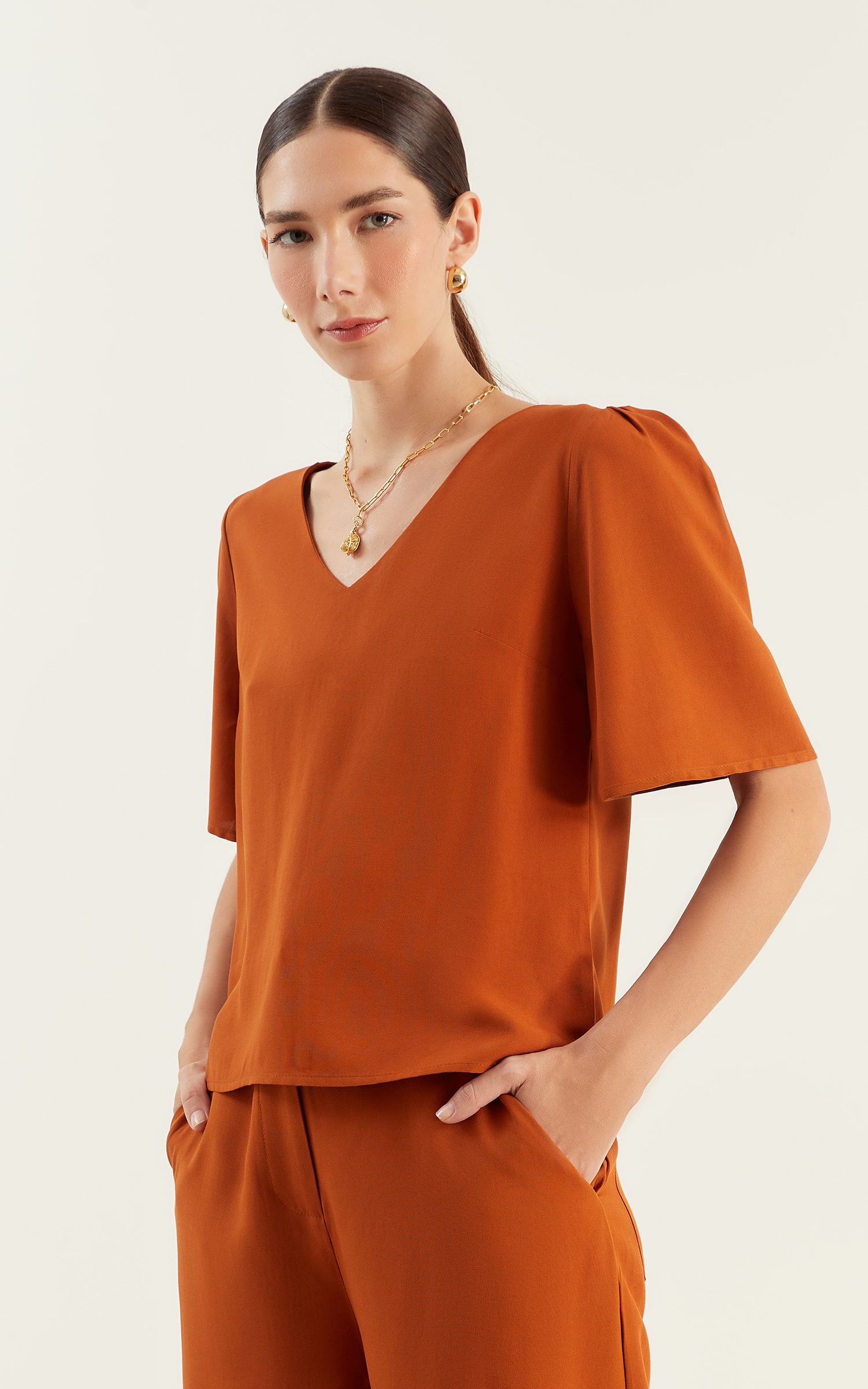 Blusa Basic Caramelo