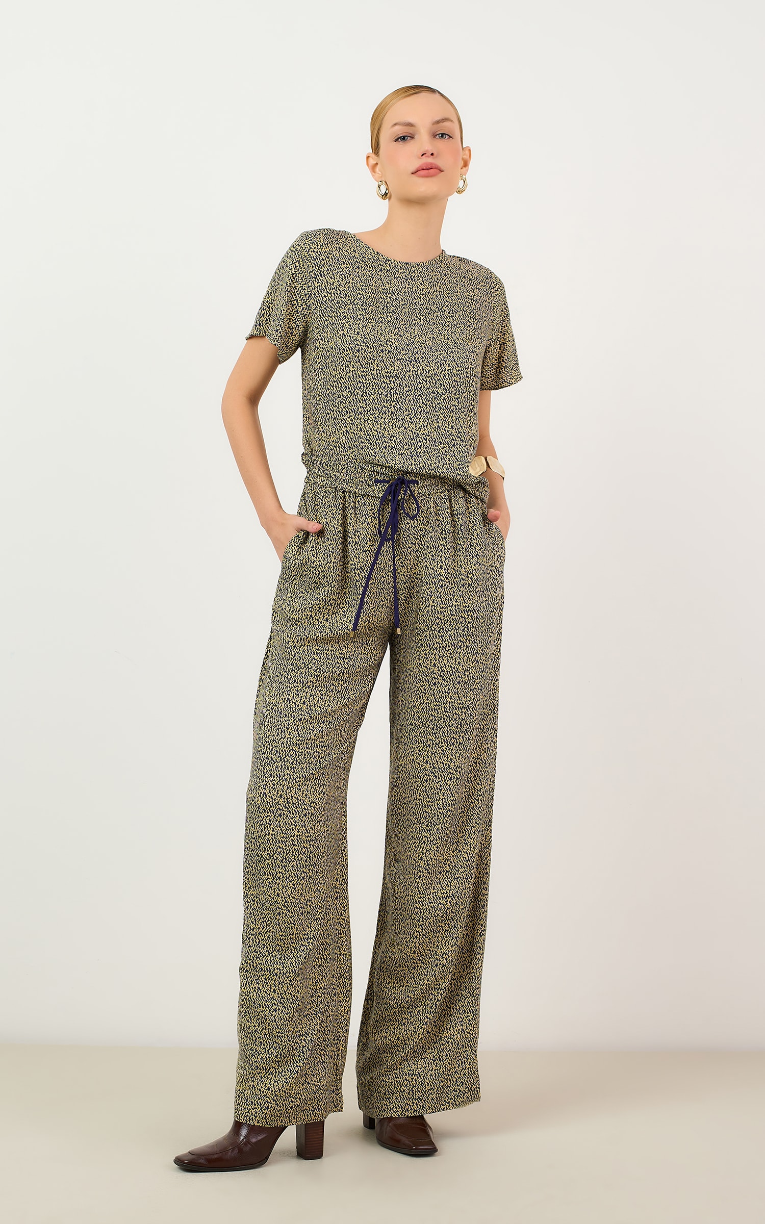 Blusa Caffeine Marinho