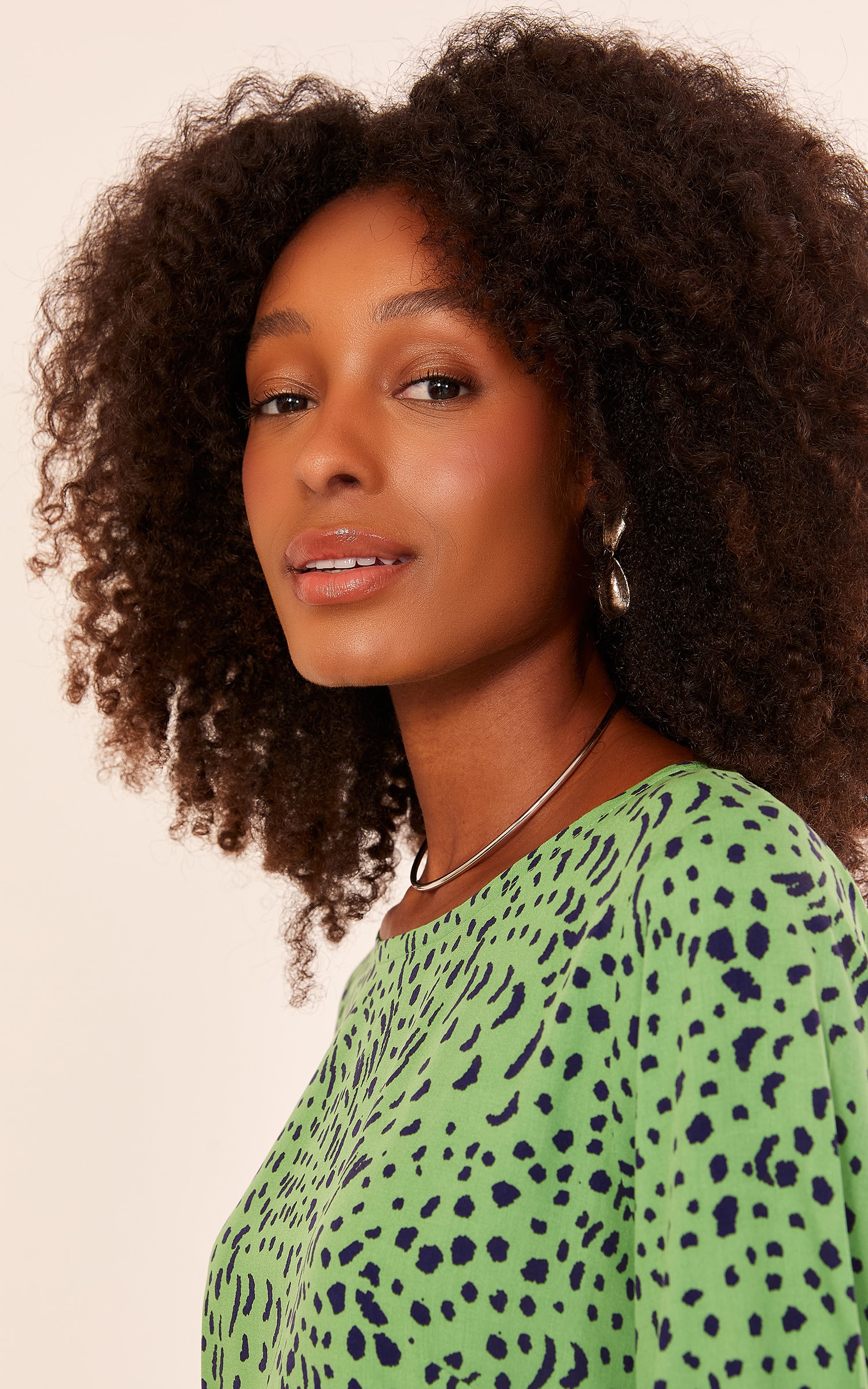 Blusa Canoa Estampa Blanche Verde