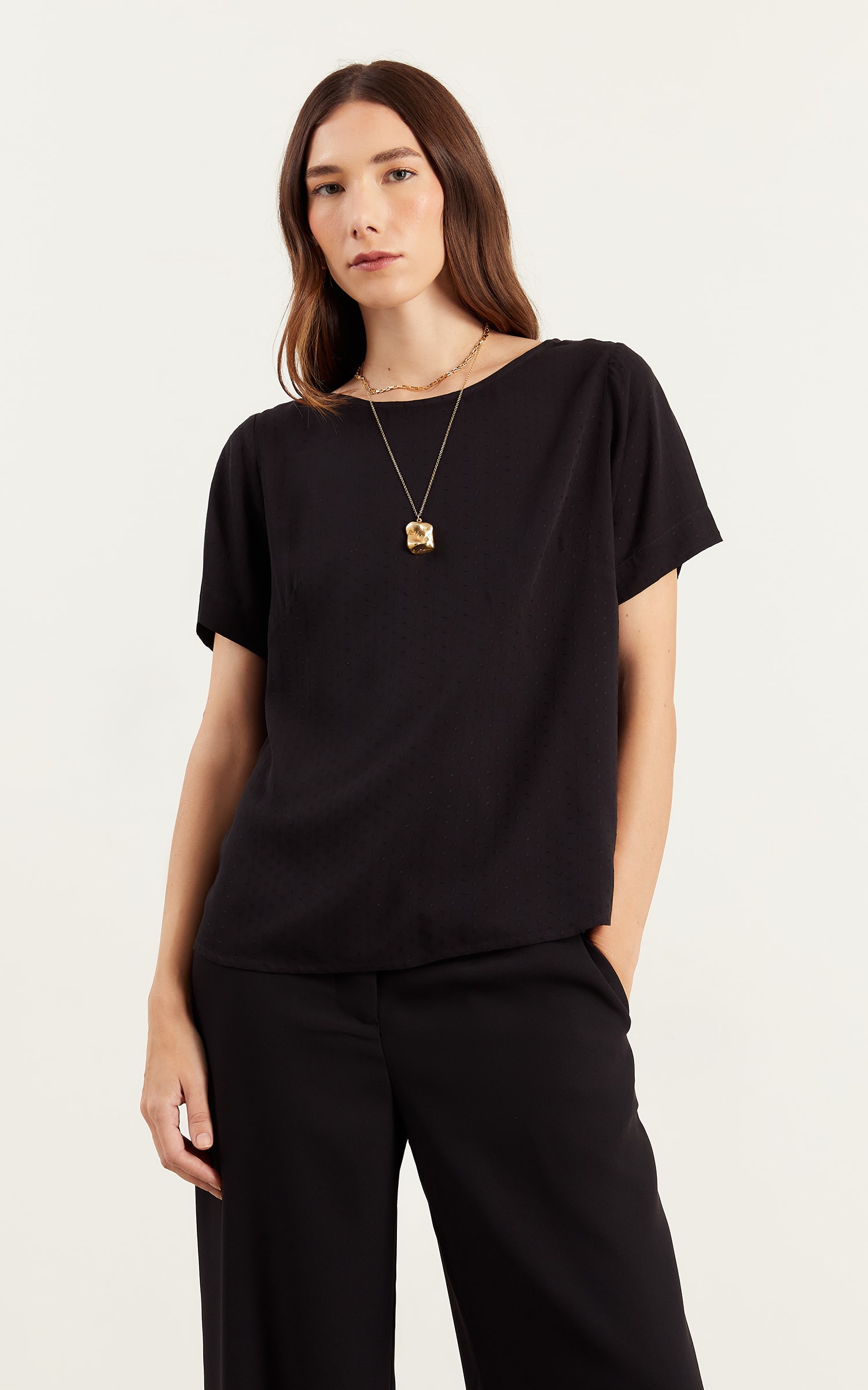 Blusa Com Manga Magnetado Preto