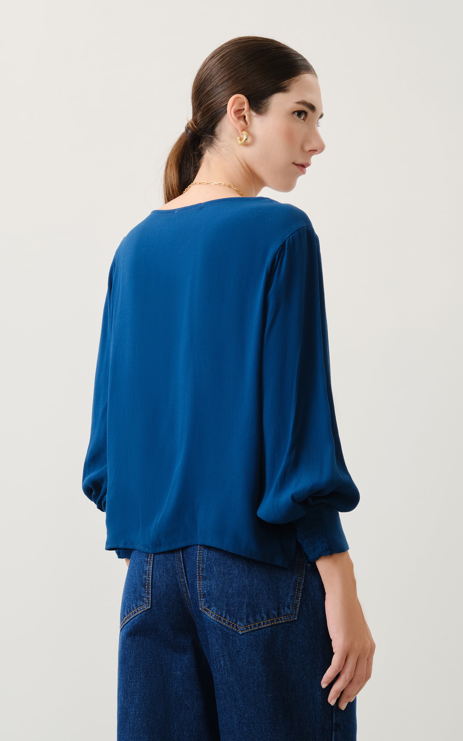 Blusa Decote Canoa River Cobalto