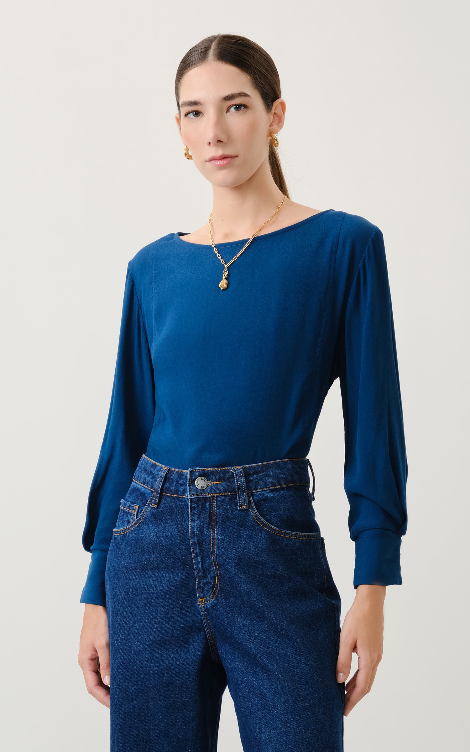 Blusa Decote Canoa River Cobalto