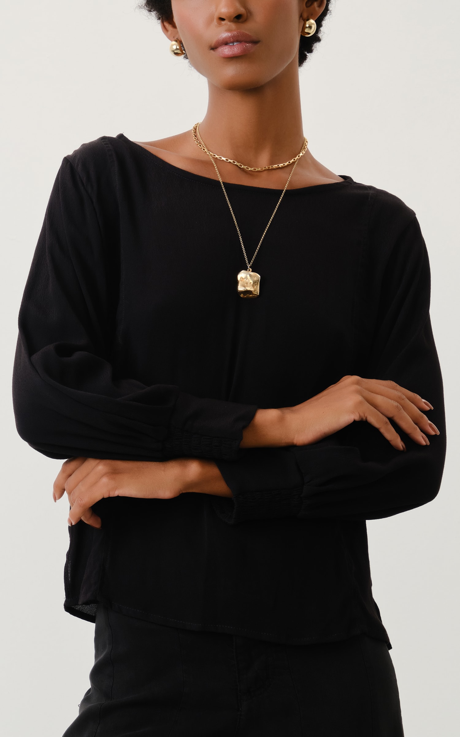 Blusa Decote Canoa River Preto