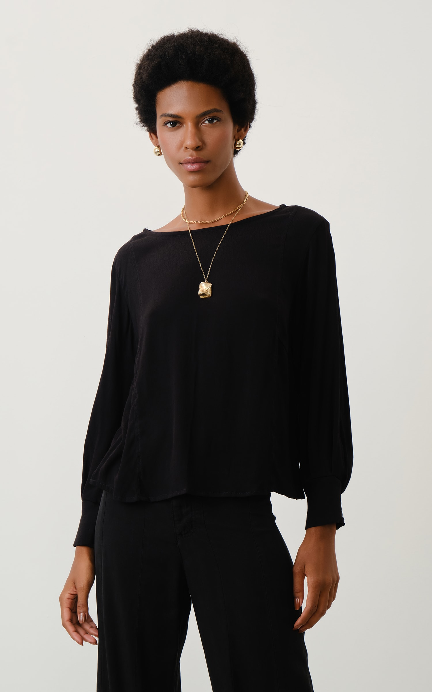 Blusa Decote Canoa River Preto