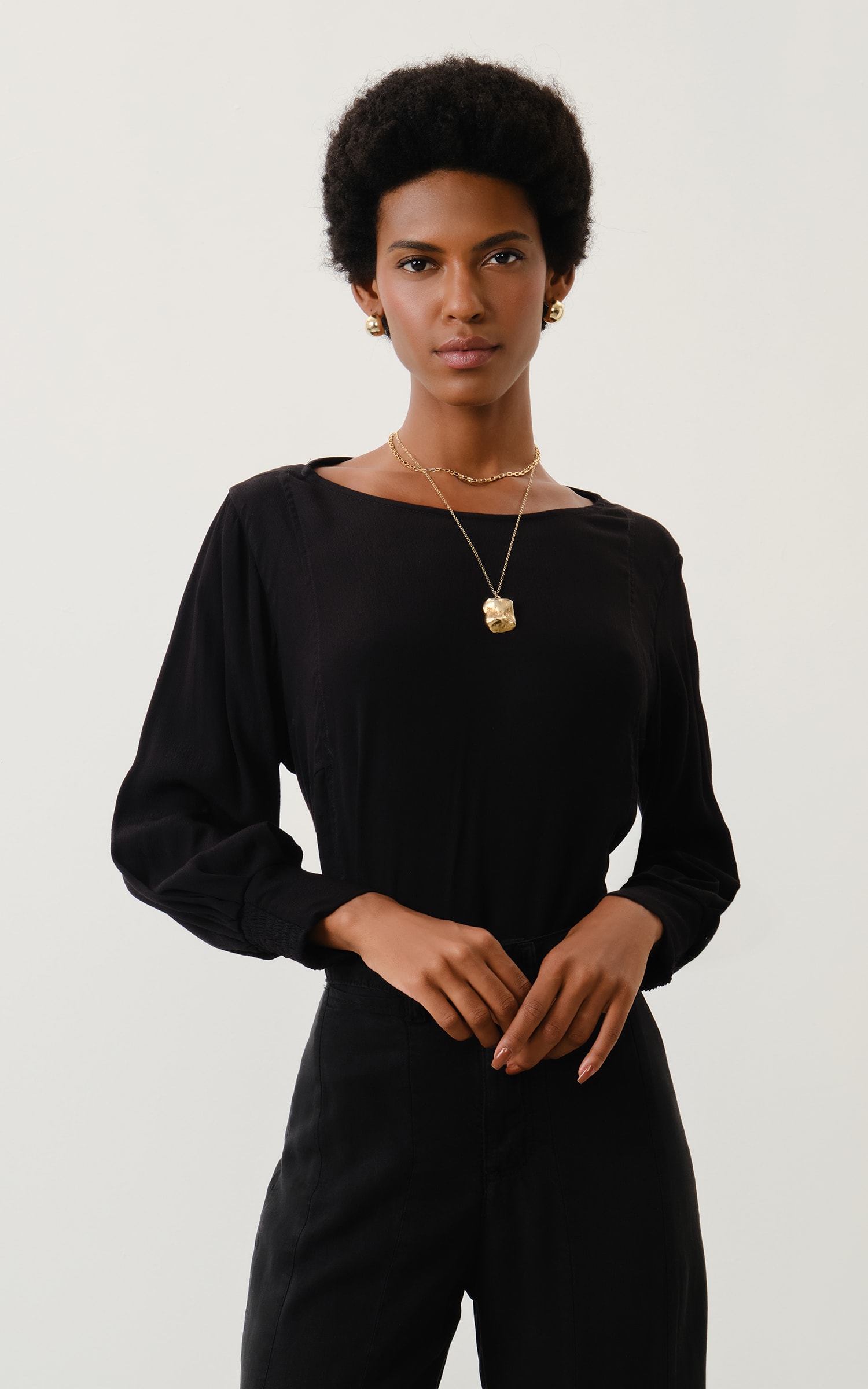 Blusa Decote Canoa River Preto