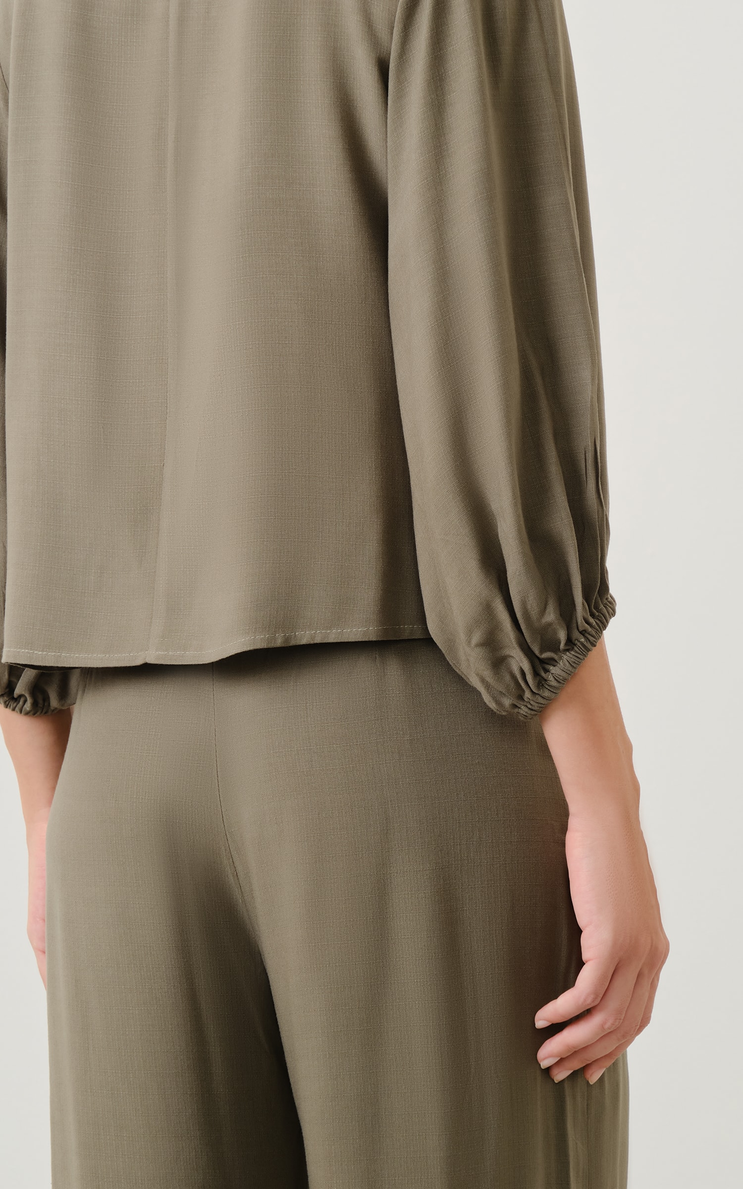 Blusa Decote v Nepal Verde Musgo