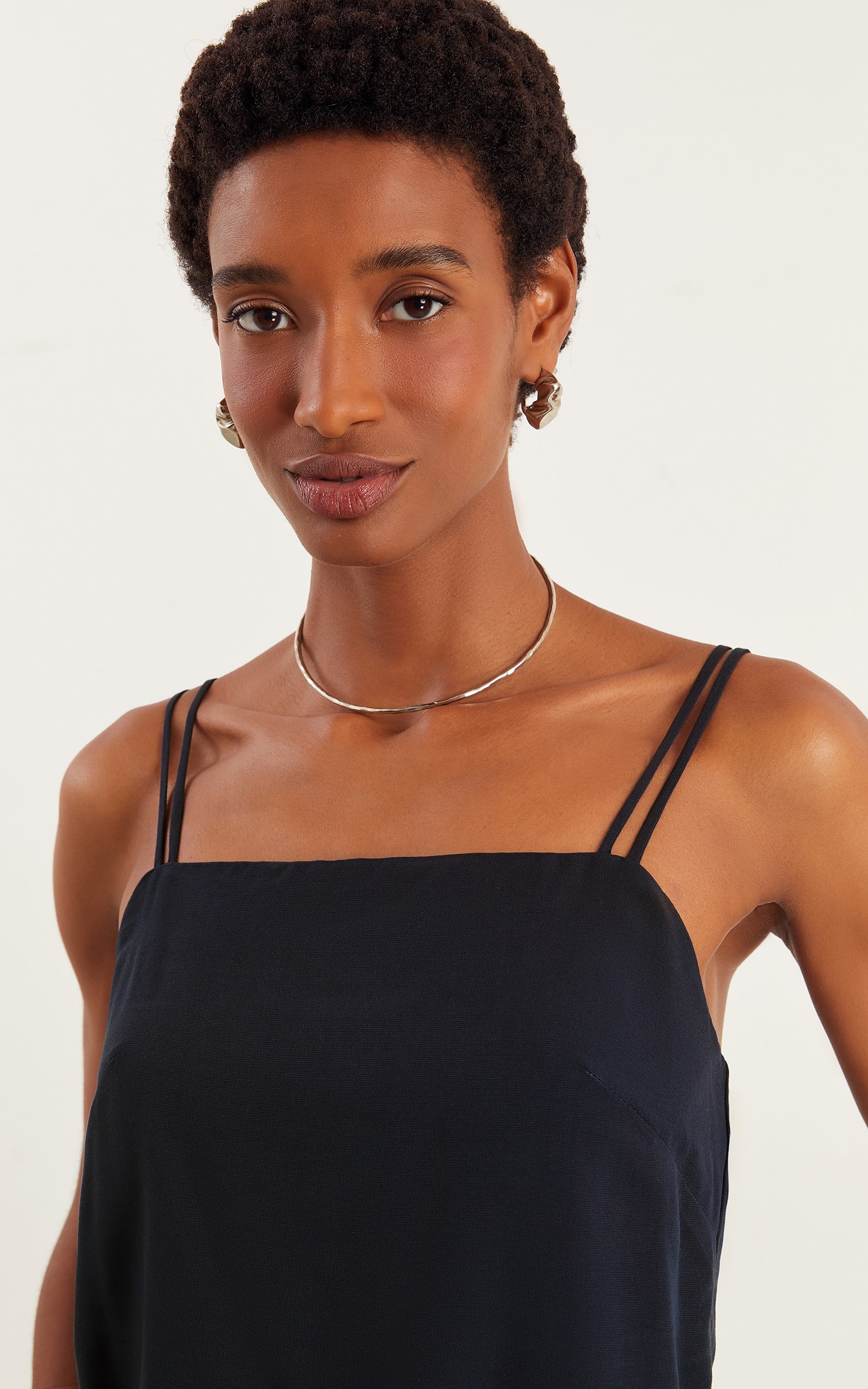 Blusa Detalhe Alça Holiday Preto