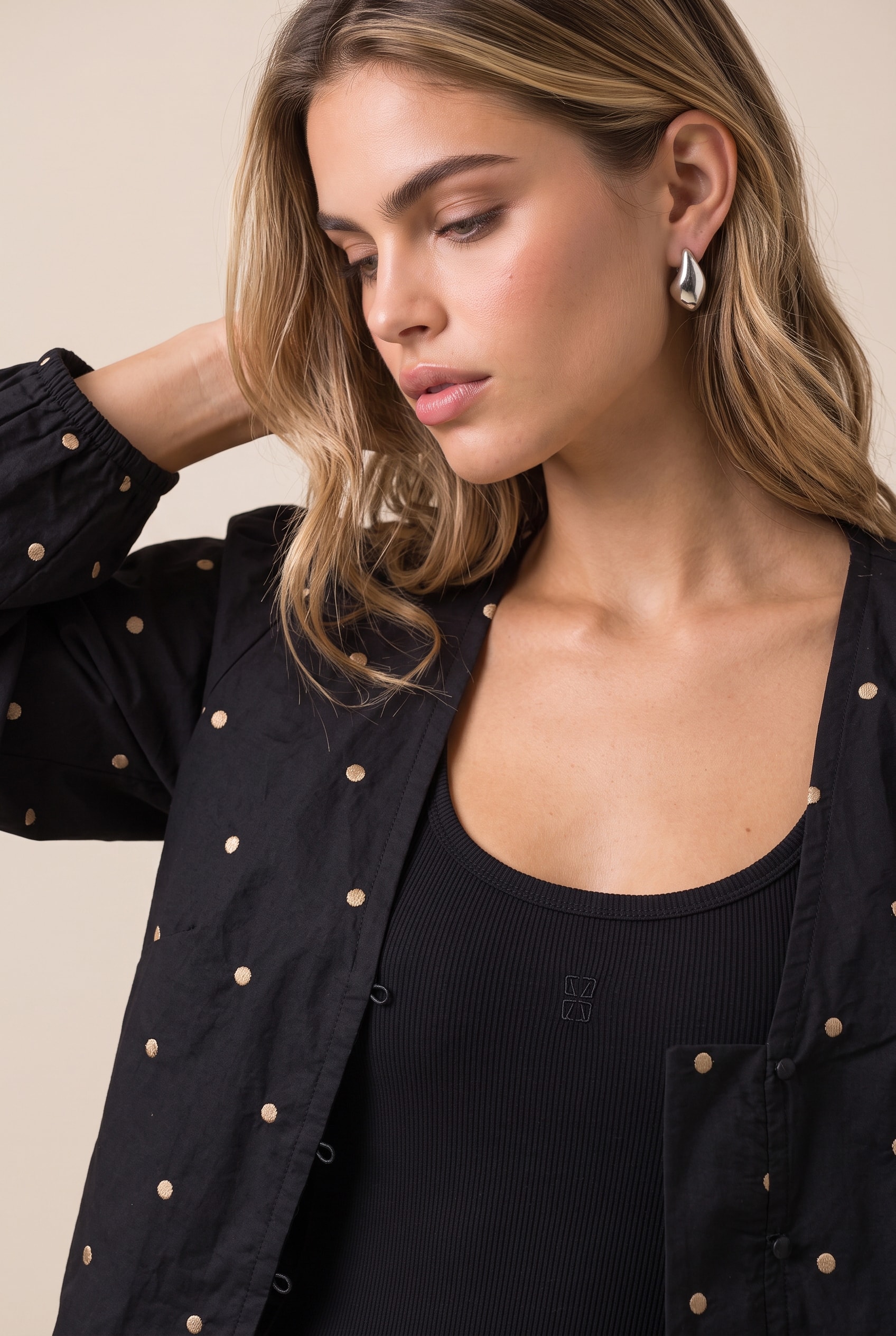Blusa Detalhe Amarração Vital Preto