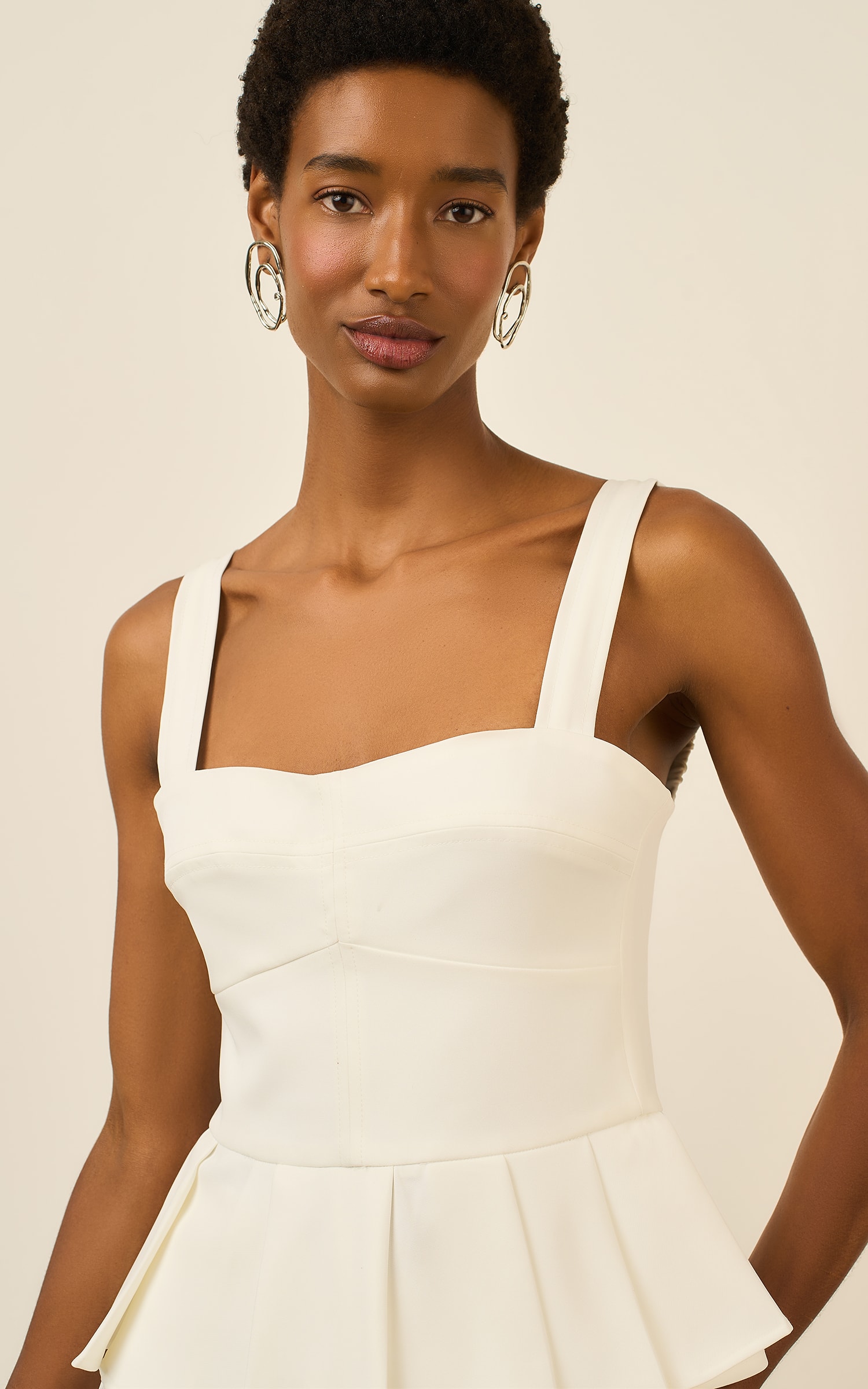 Blusa Detalhe Assimetrico Cultural Off White