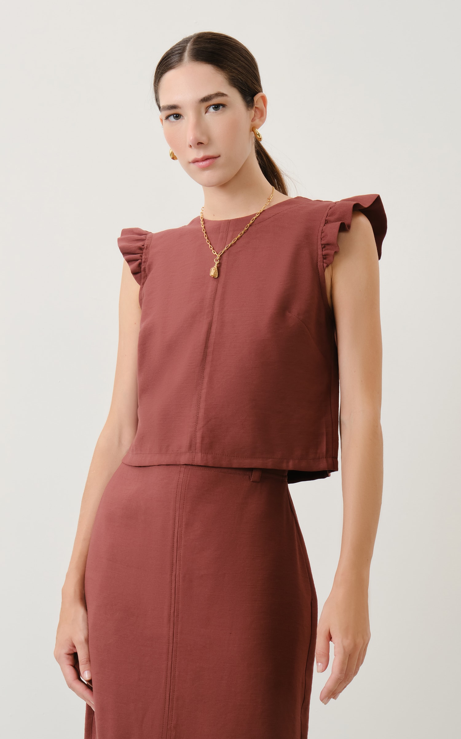 Blusa Detalhe Babado Amaranto Chocolate