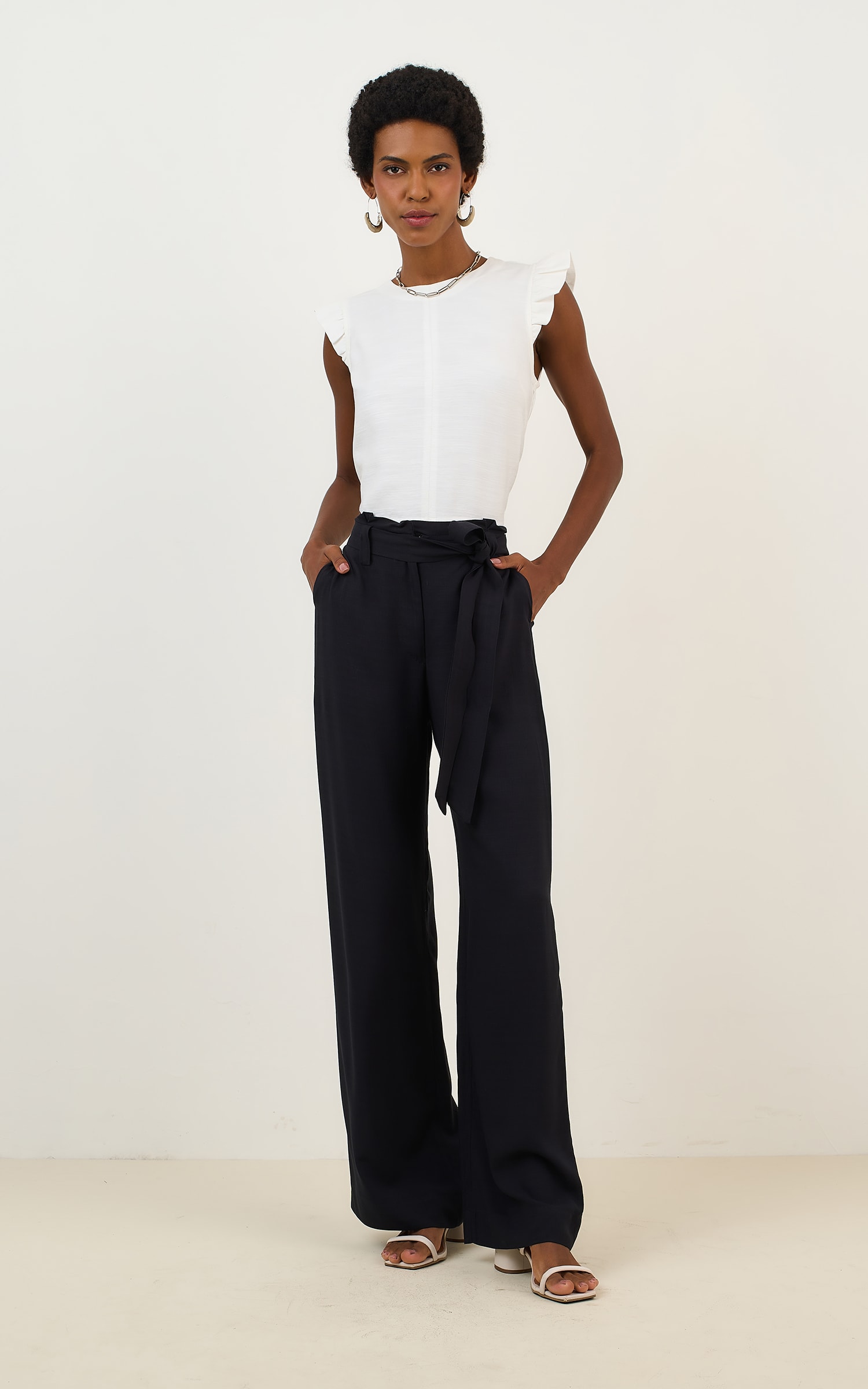 Blusa Detalhe Babado Amaranto Off White