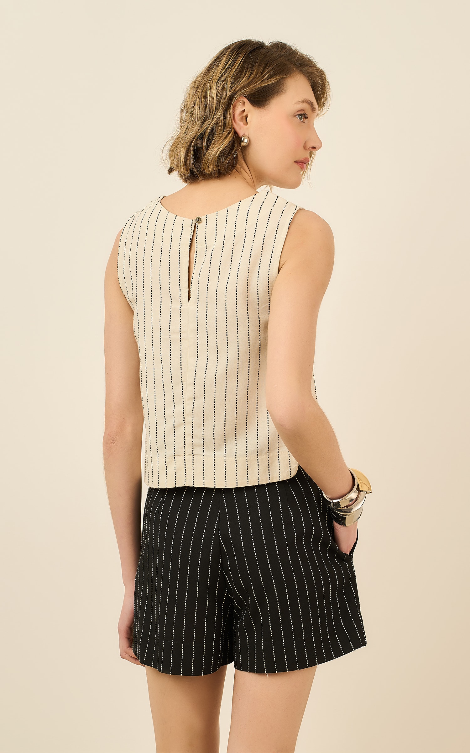 Blusa Detalhe Costas Fabric Off White