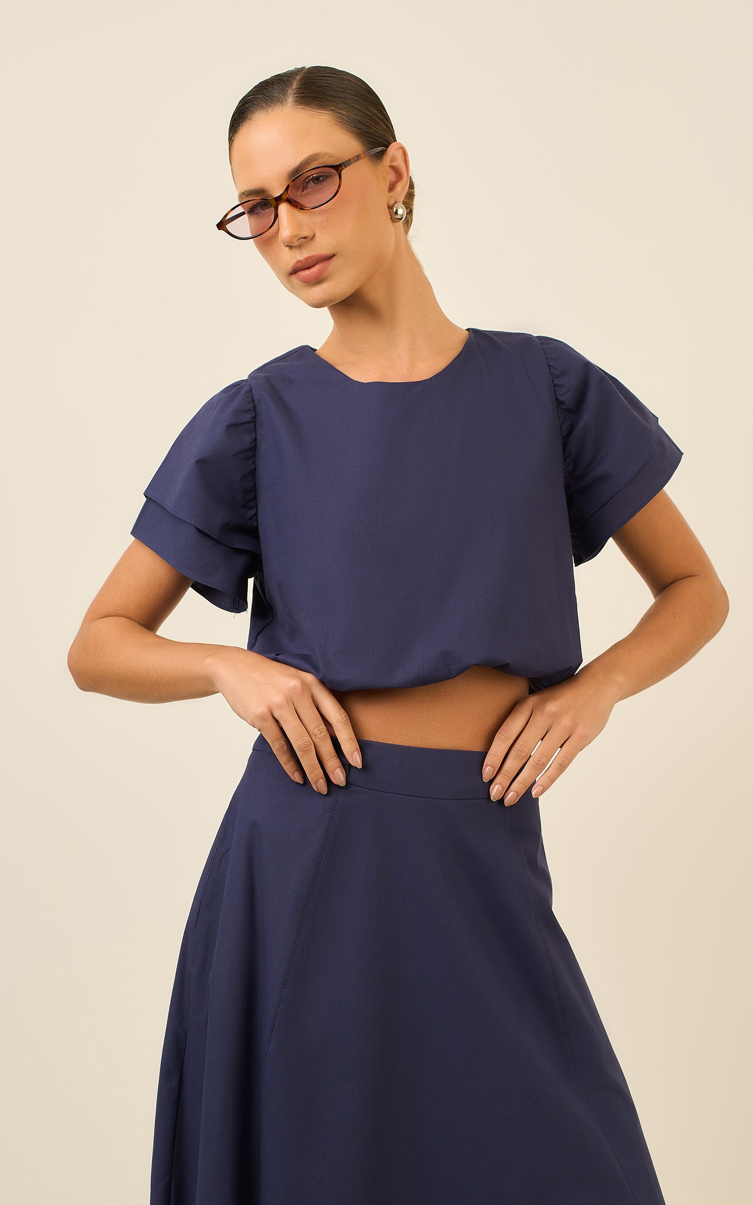 Blusa Detalhe Manga Poetic Marinho