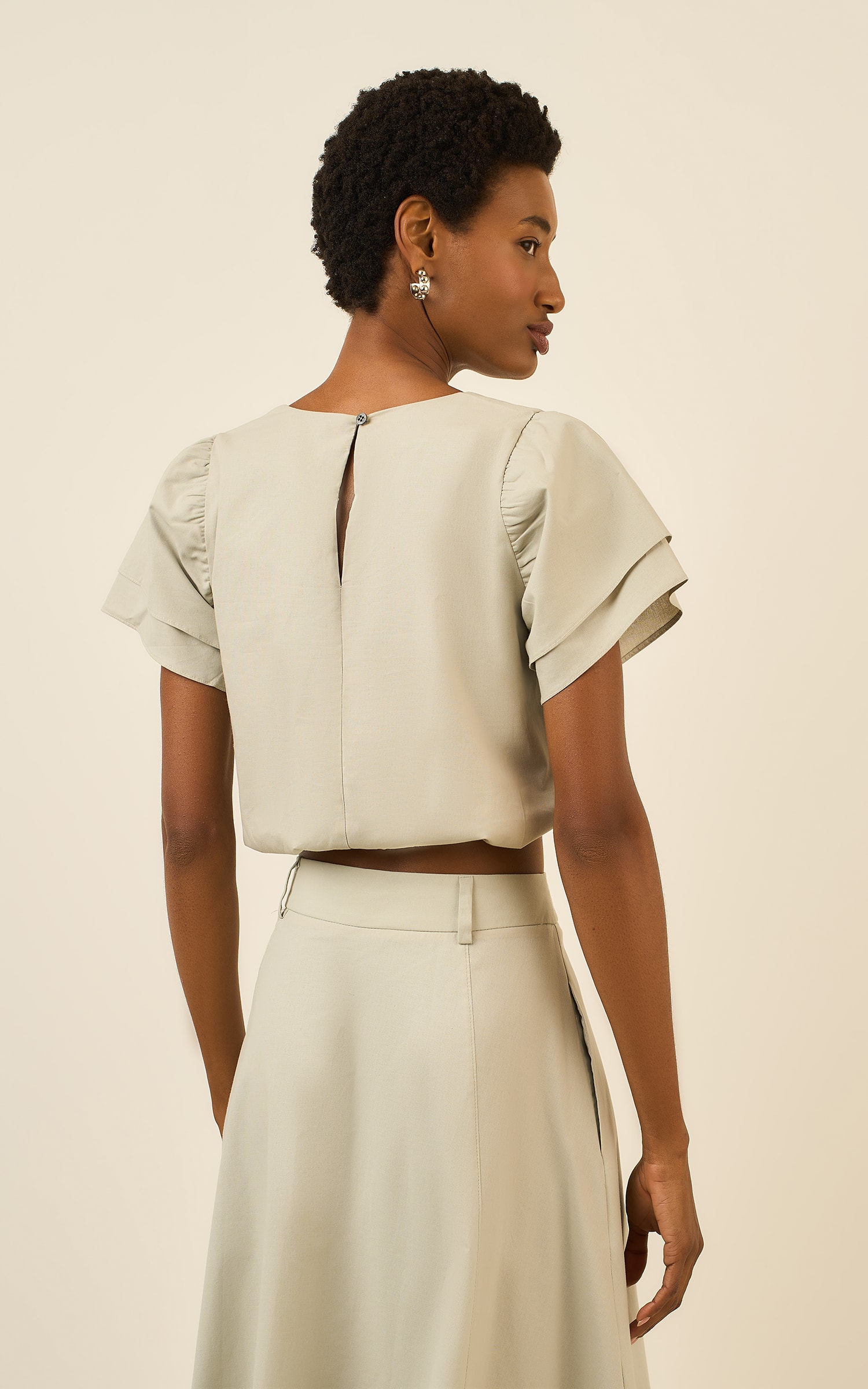 Blusa Detalhe Manga Poetic Verde Brisa