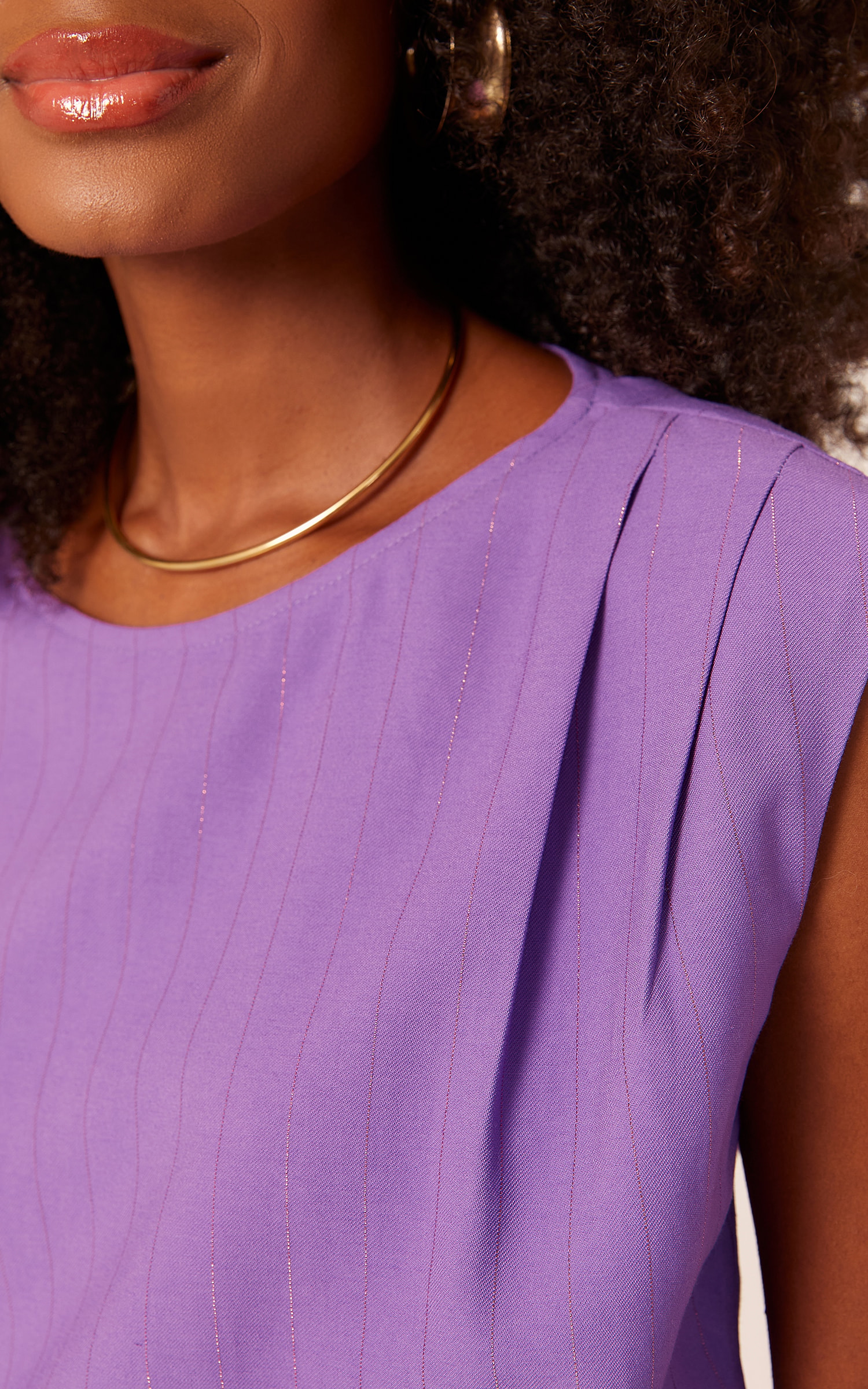Blusa Elemento Básica Violeta