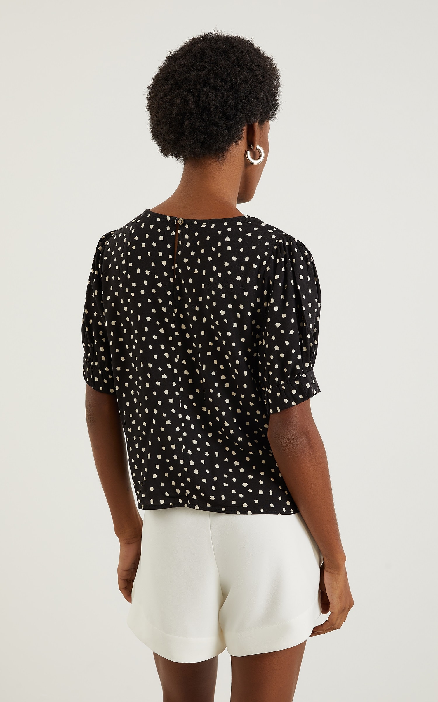 Blusa Gloss Manga Bufante Preto