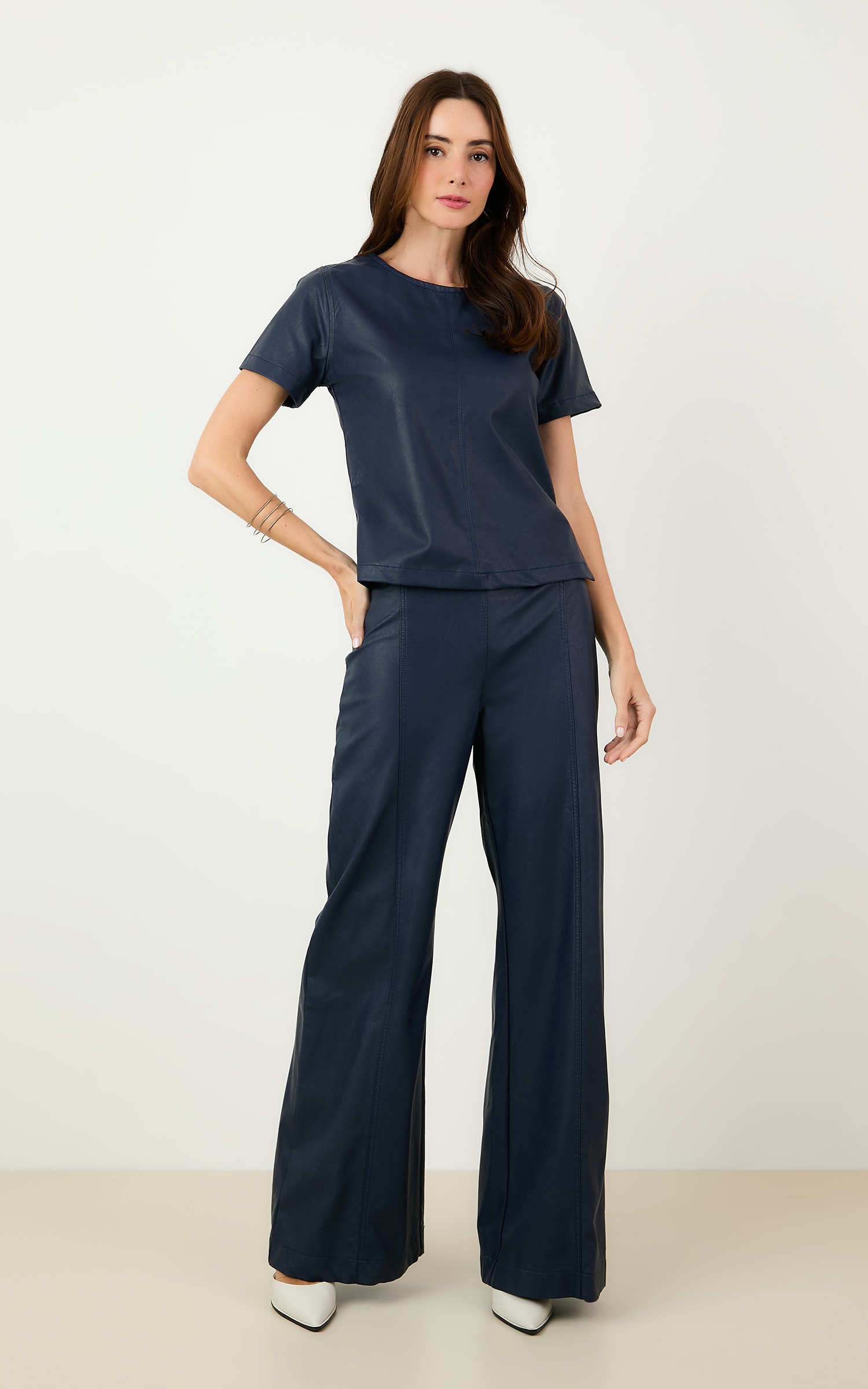 Blusa Like Leather Marinho