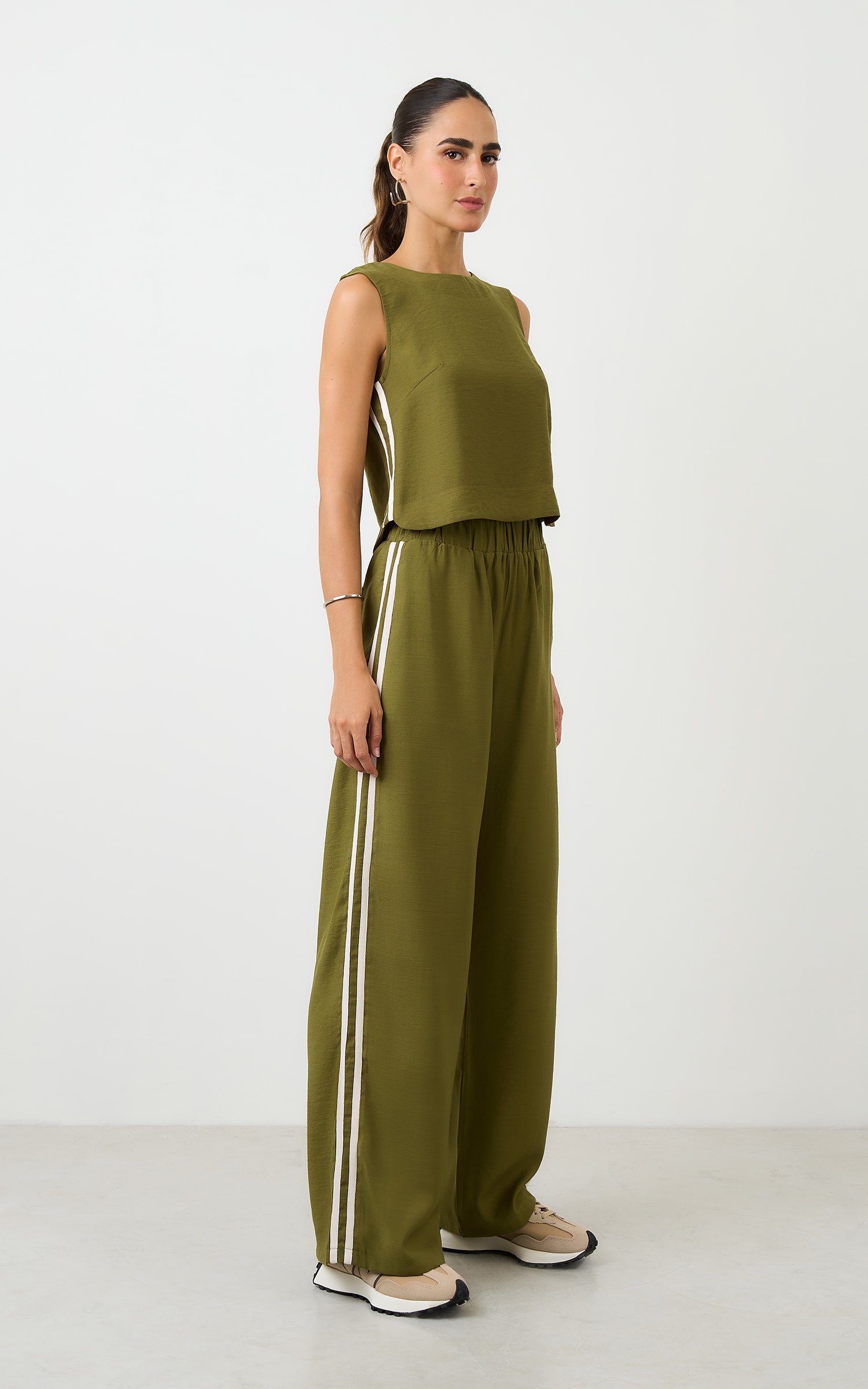 Blusa Listra Lateral Game Verde Militar