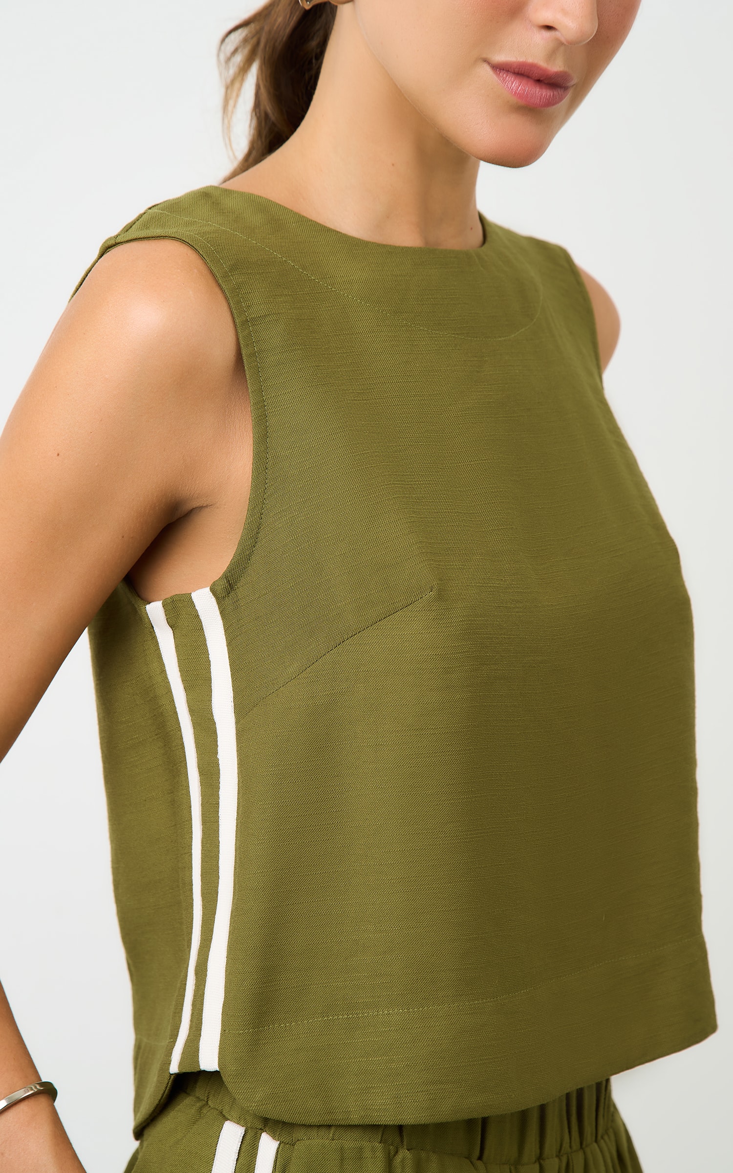 Blusa Listra Lateral Game Verde Militar