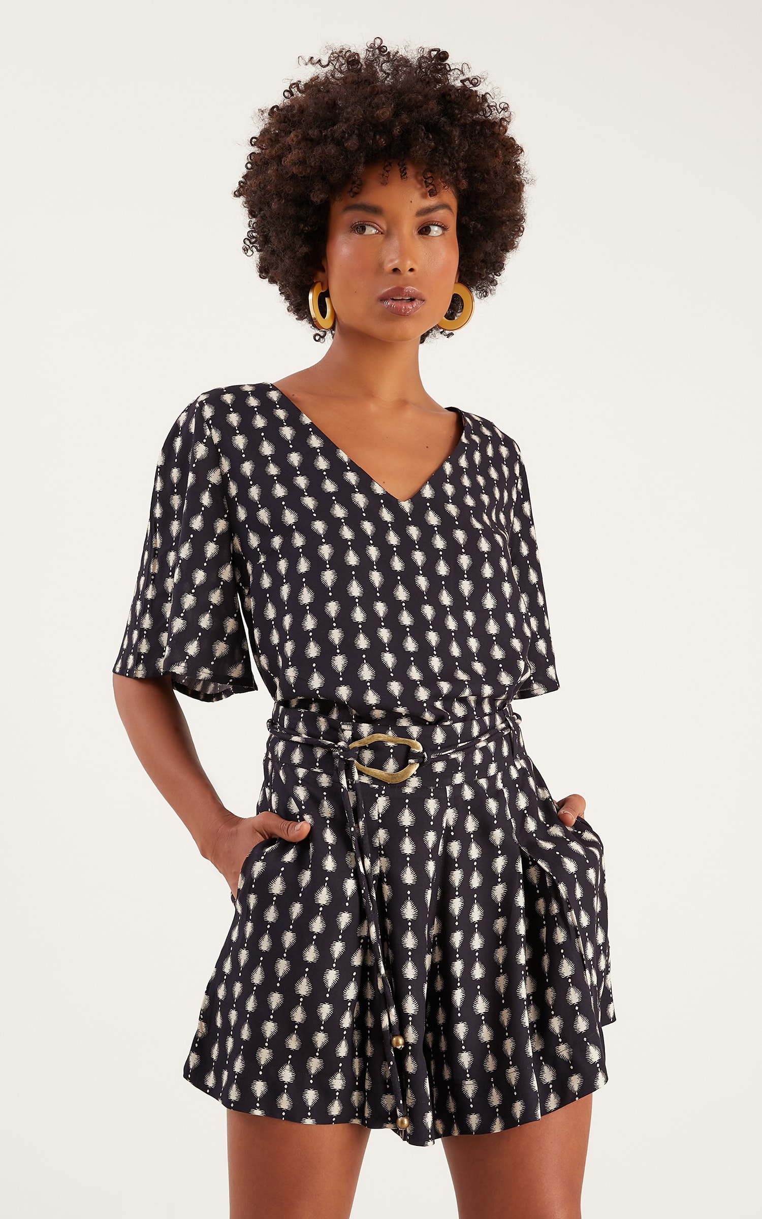 Blusa Luar Manga Preto