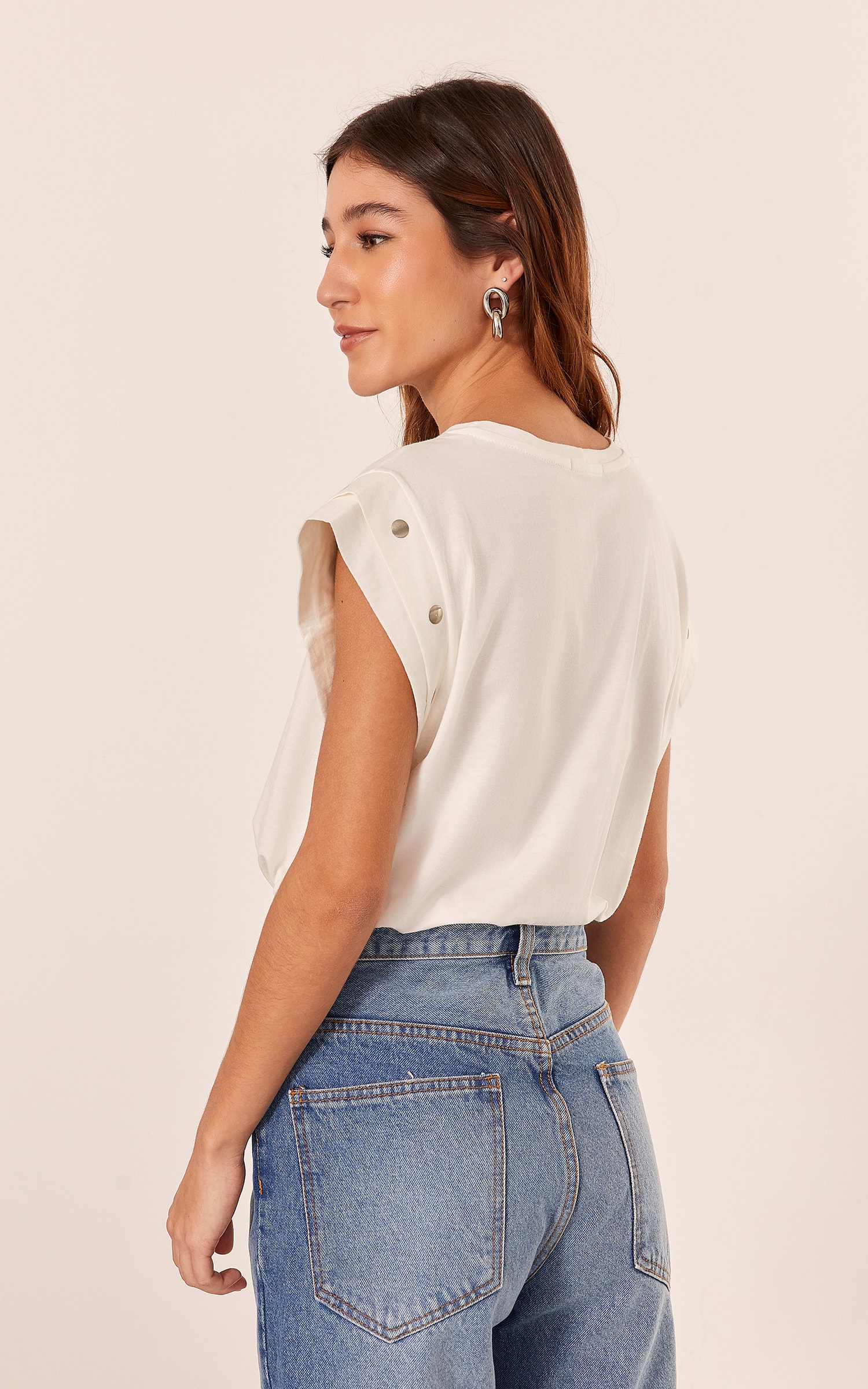 Blusa Malha Tachas Off White