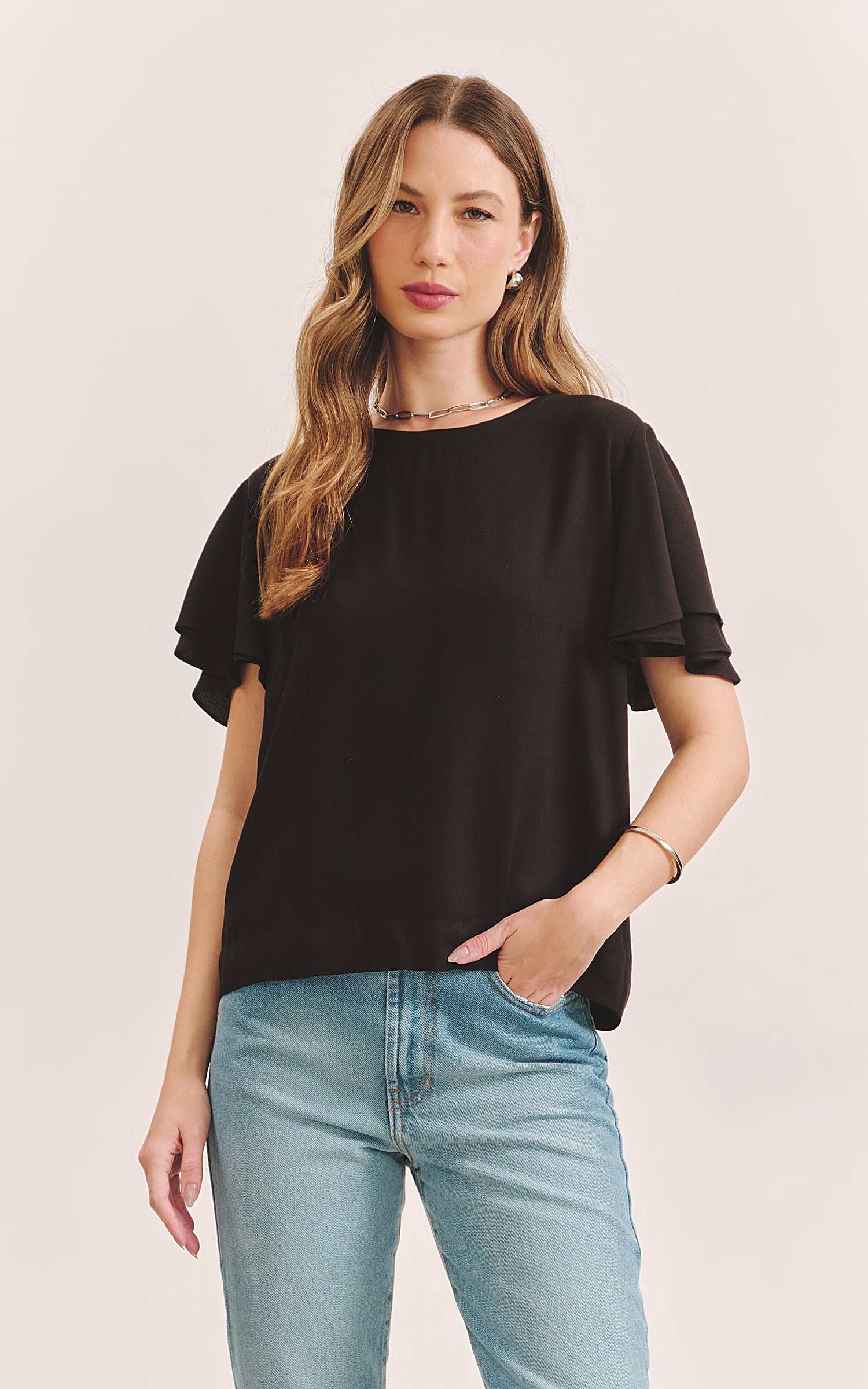 Blusa Manga Babado Duo Preto