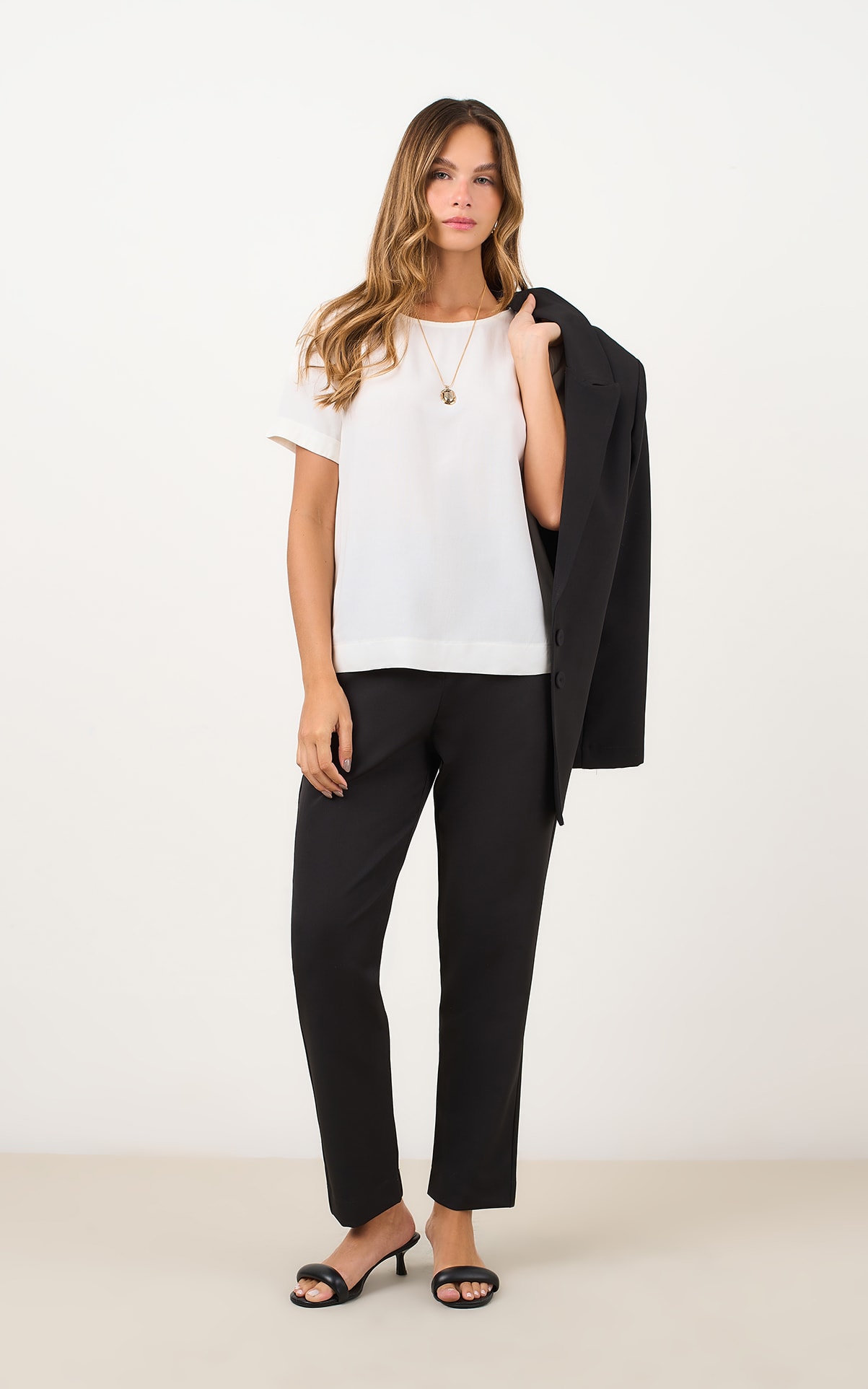 Blusa Manga Curta Basic Off White