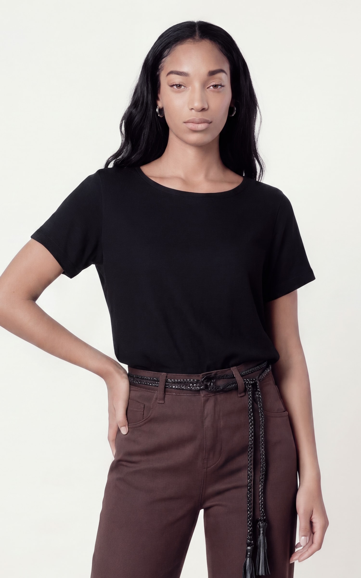 Blusa Manga Curta Basic Preto