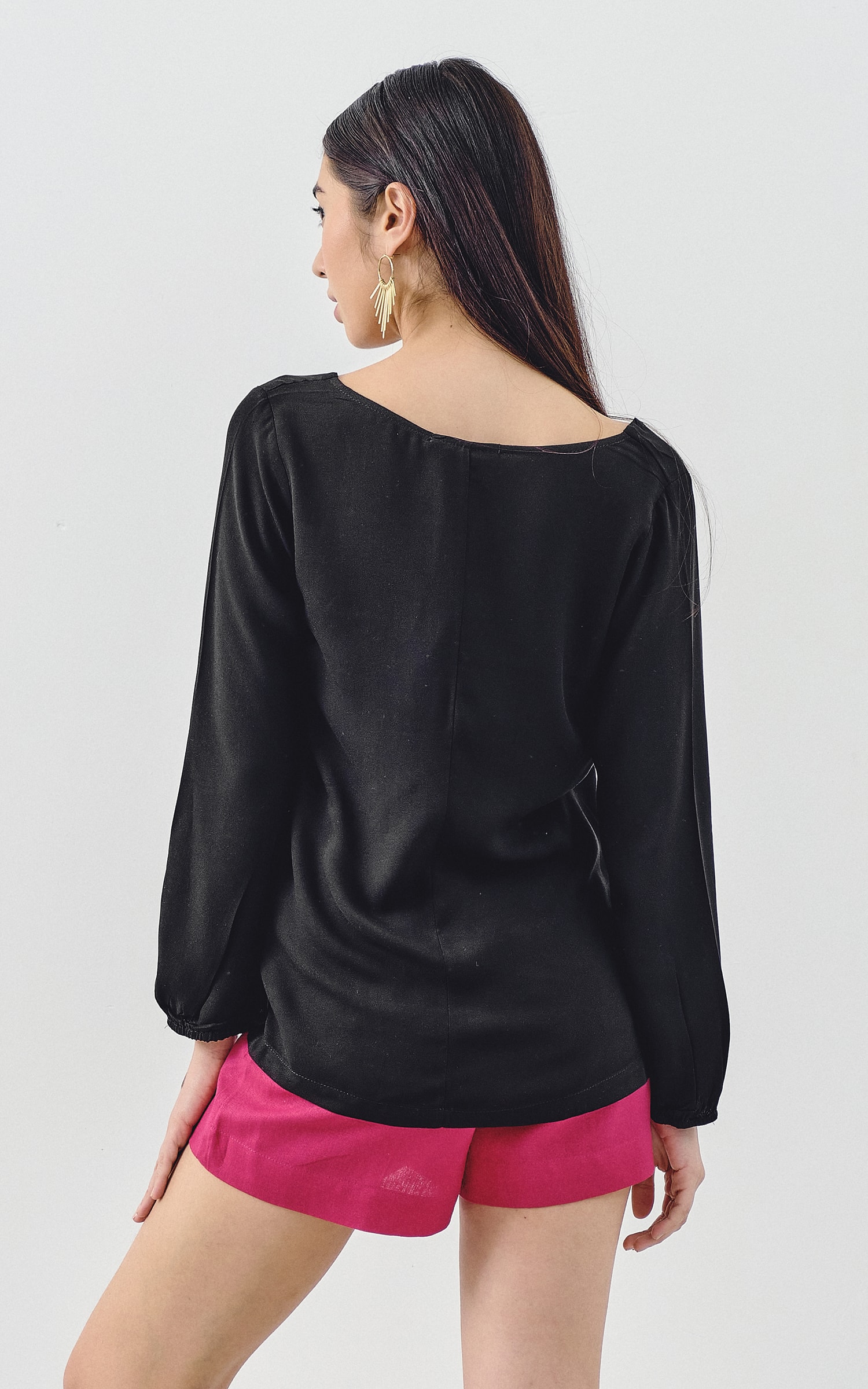 Blusa Manga Longa Alfa Preto