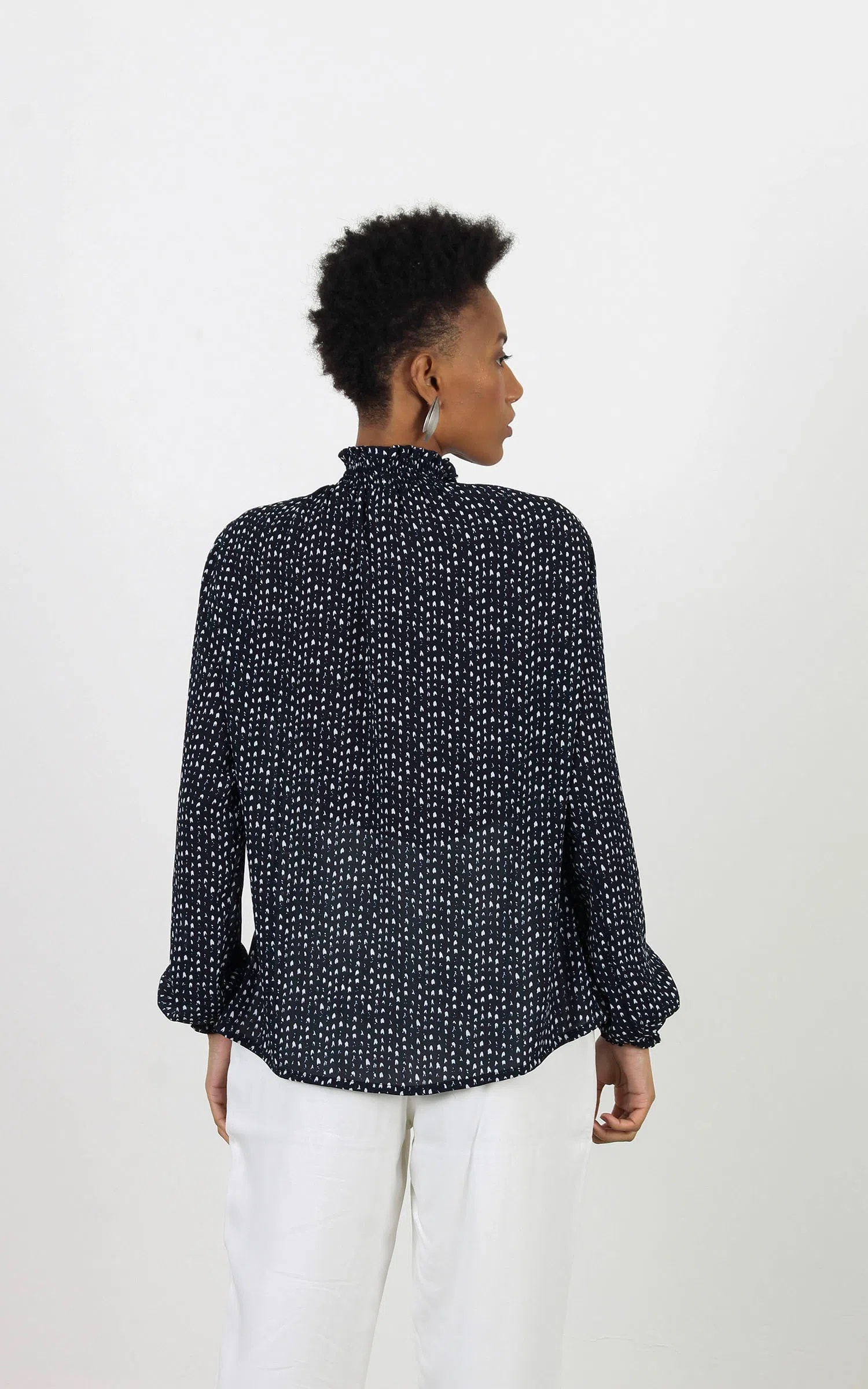 Blusa Manga Longa Escamas