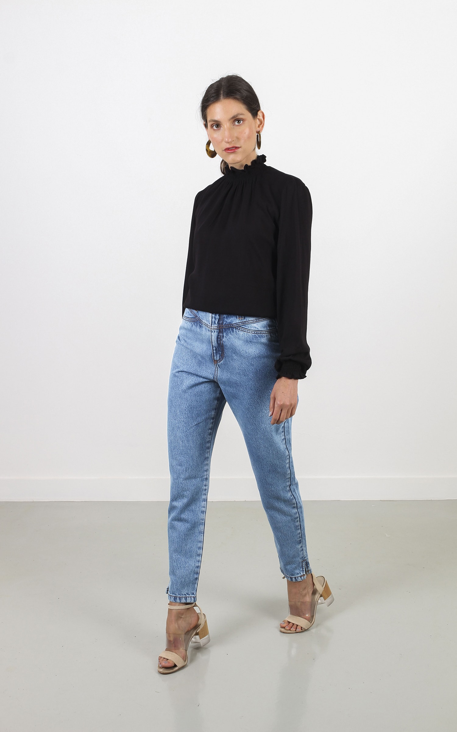Blusa Manga Longa Gola San Preto