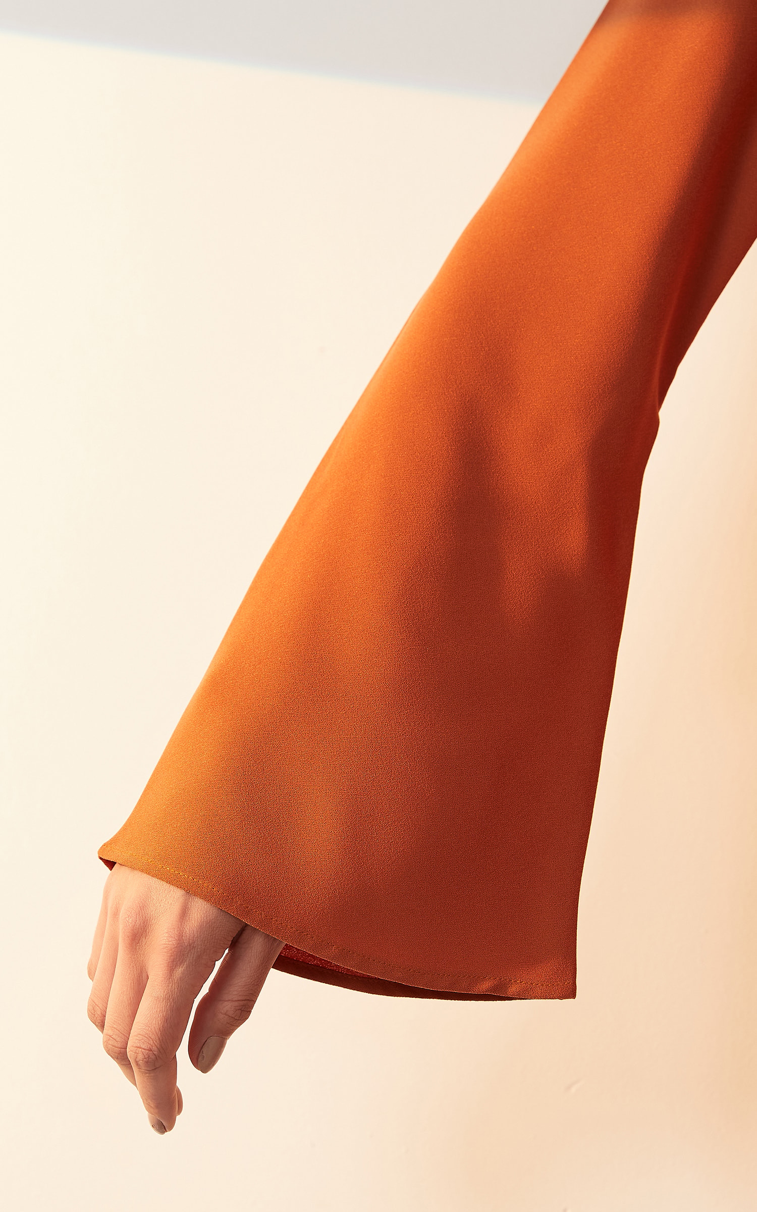 Blusa Manga Longa Sino Deluxe Caramelo