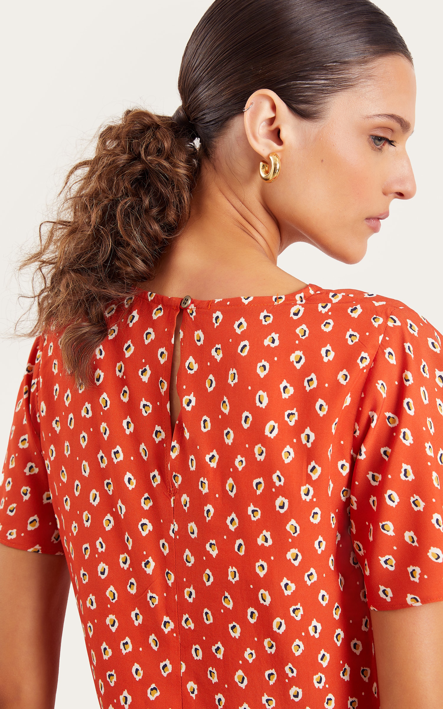 Blusa Nut Detalhe Manga Telha