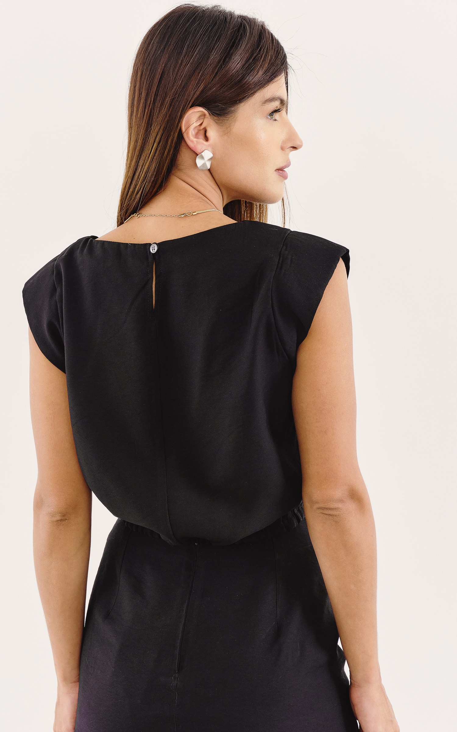 Blusa Ombreira Abrigo Preto