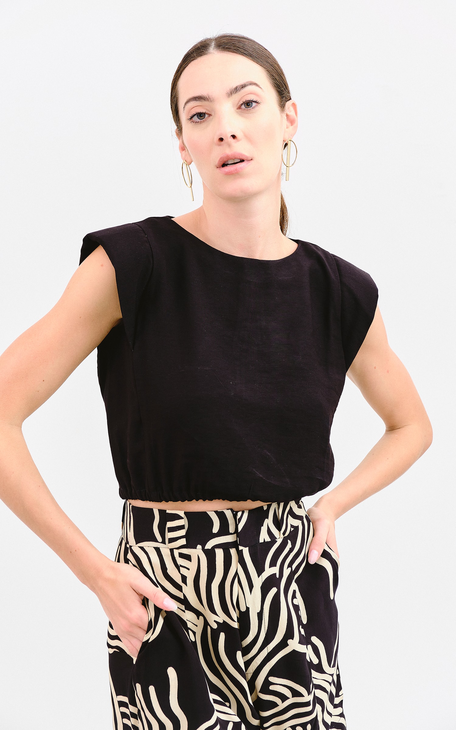 Blusa Ombreira Ny Preto