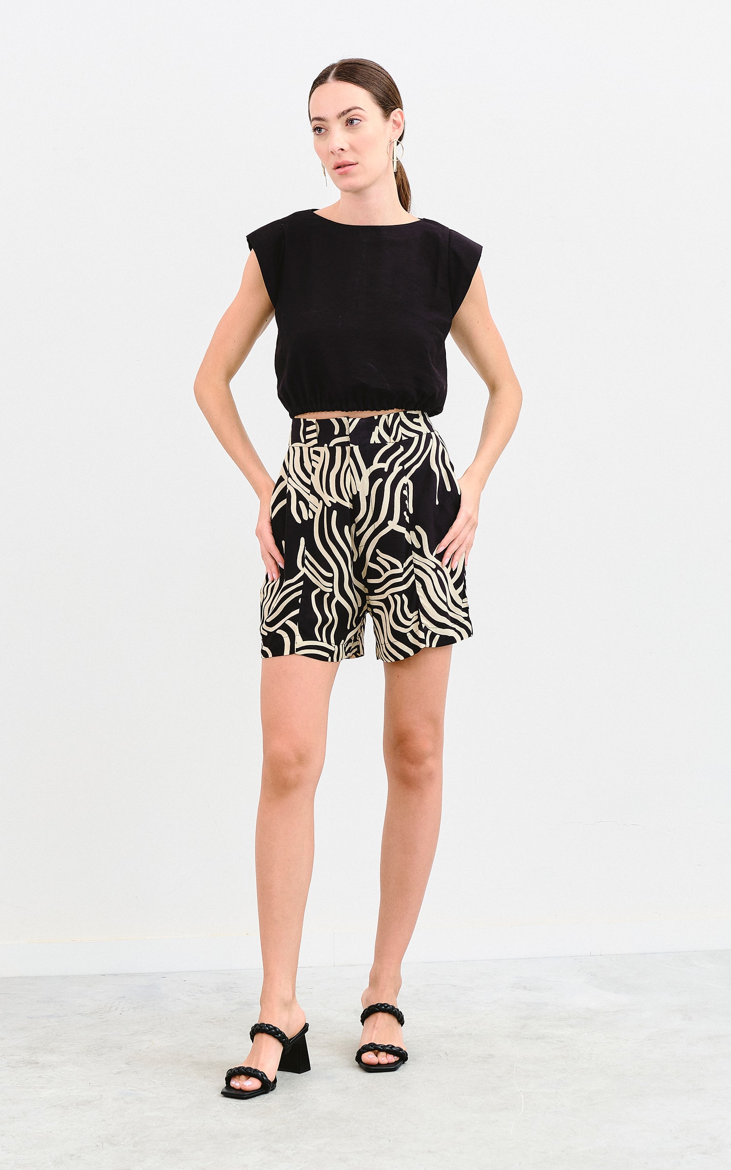 Blusa Ombreira Ny Preto